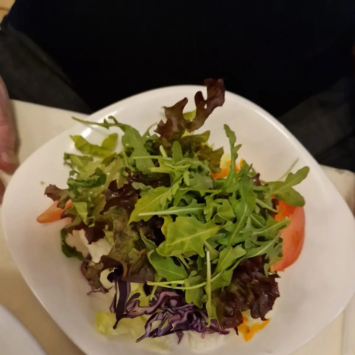 Gegrillte Tintenfische Gemischter Salat