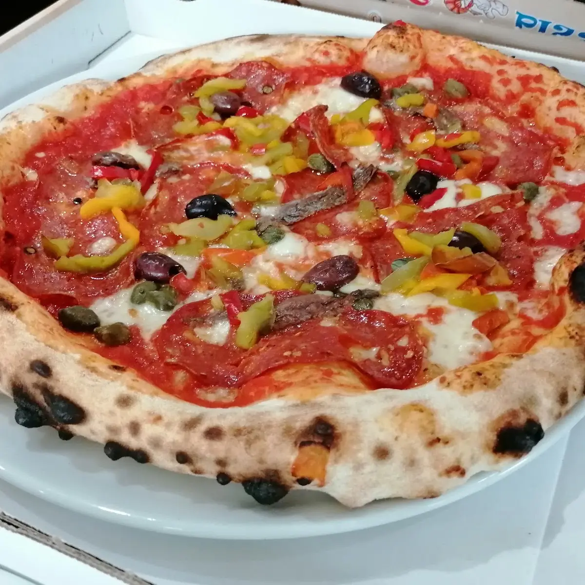 Pizza Puttanesca