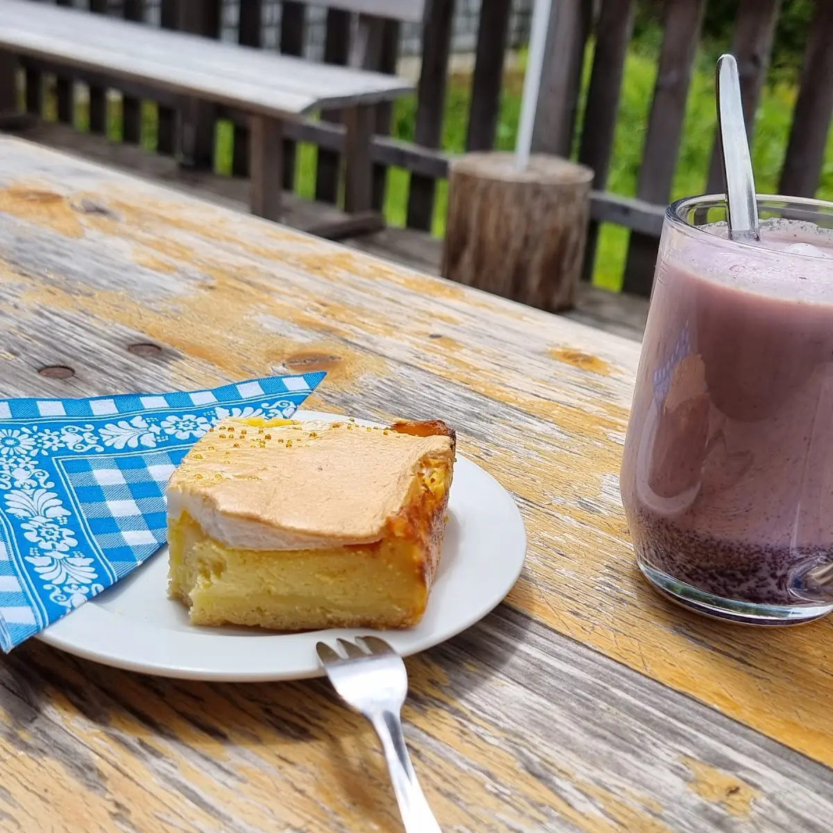 Schmandkuchen Und Buttermilch