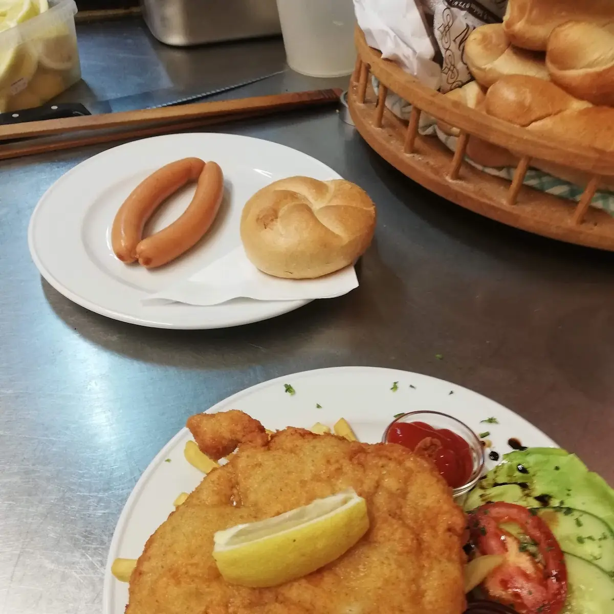 Schnitzel Mit Pommes Frites