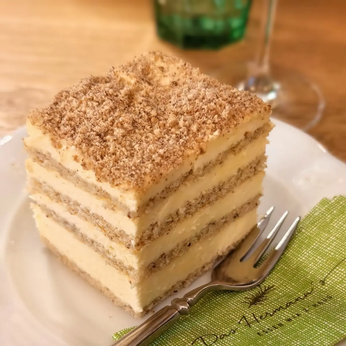 Haselnussschnitte