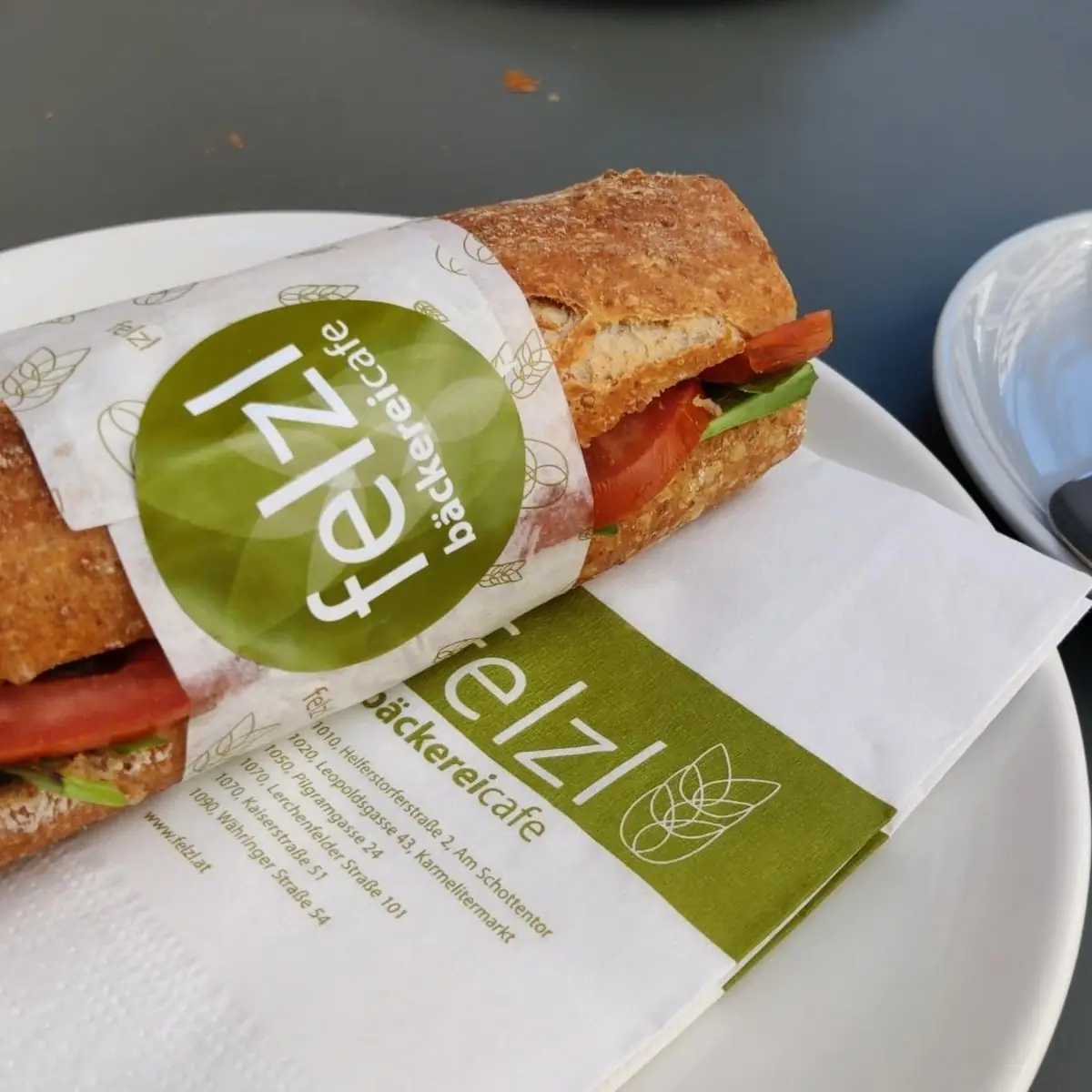 Baguette Mit Aubergine Und Fetacreme
