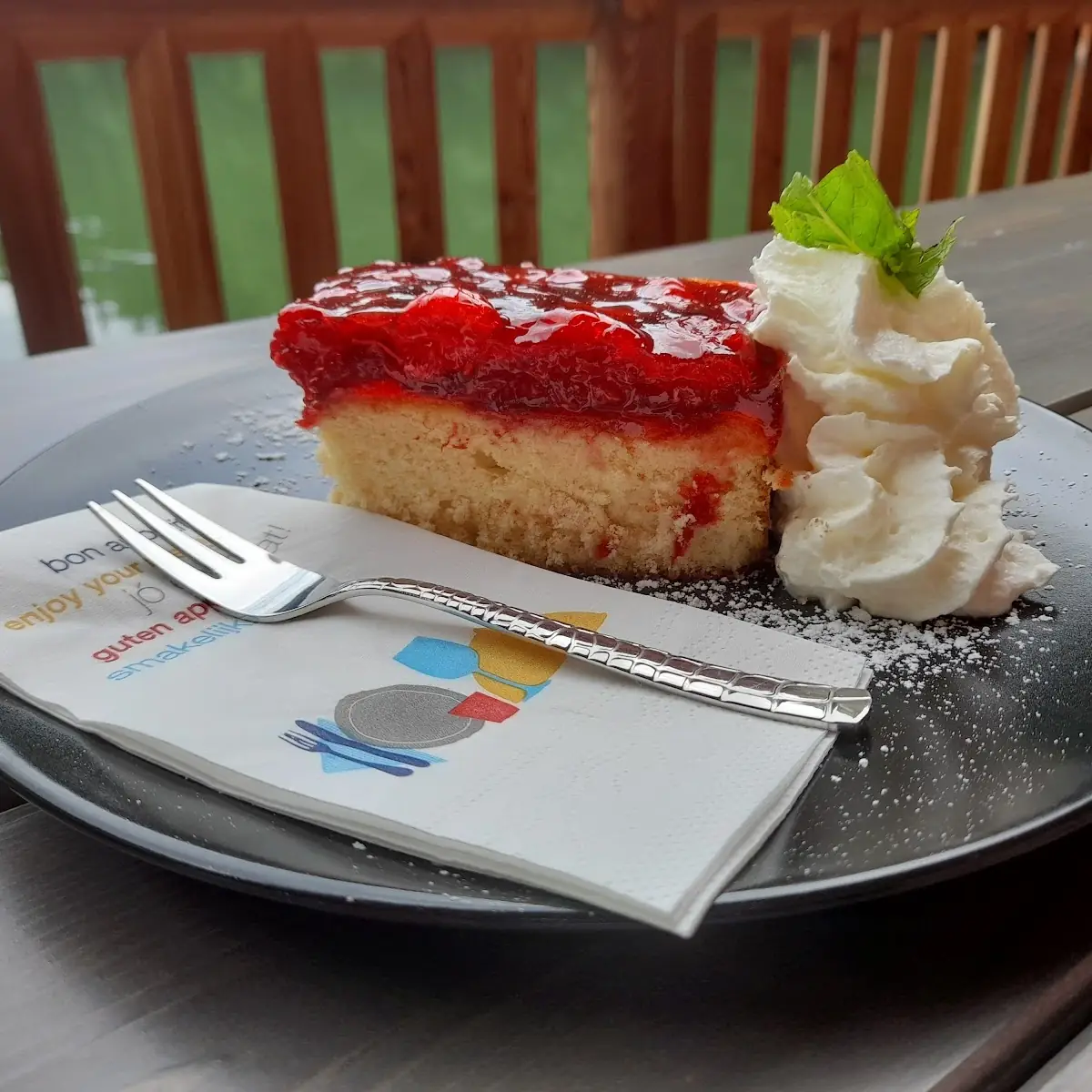 Himbeerschnitte