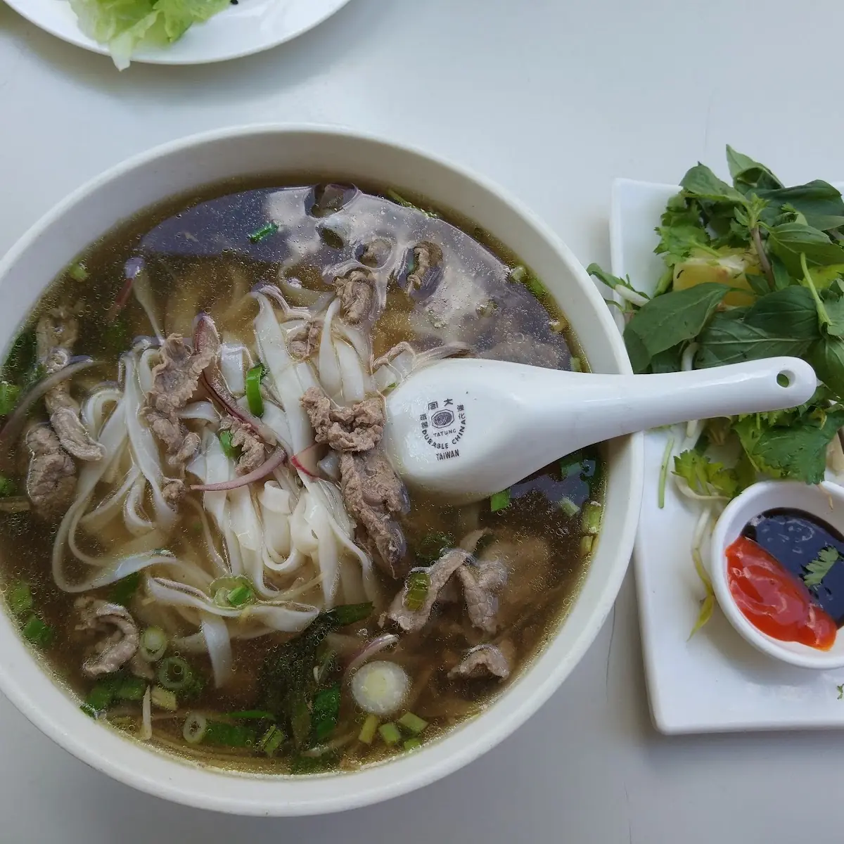 Pho Tai Chin Large