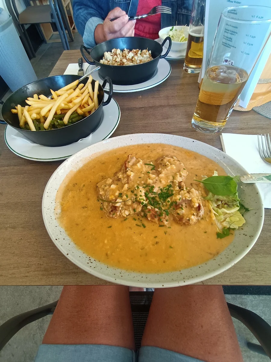 Knoblauch Schnitzel Mit Pommes Frites
