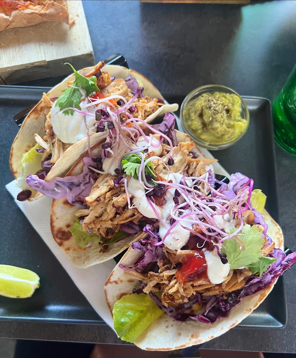 Pulled Chicken Tacos