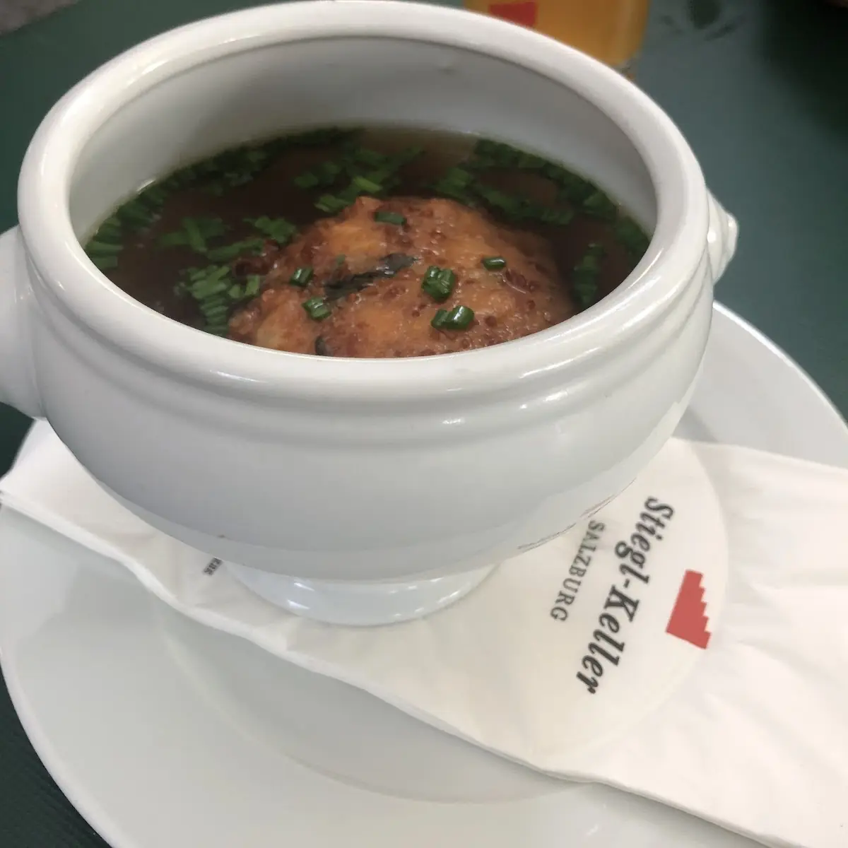 Kaspressknödel Suppe, Restaurant Stiegl-Keller