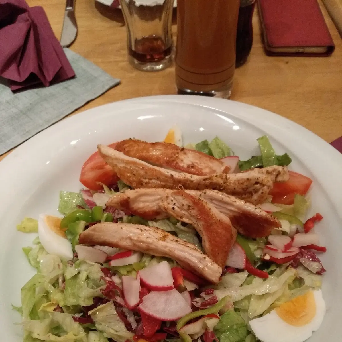 Blattsalat Mit Puten-streifen