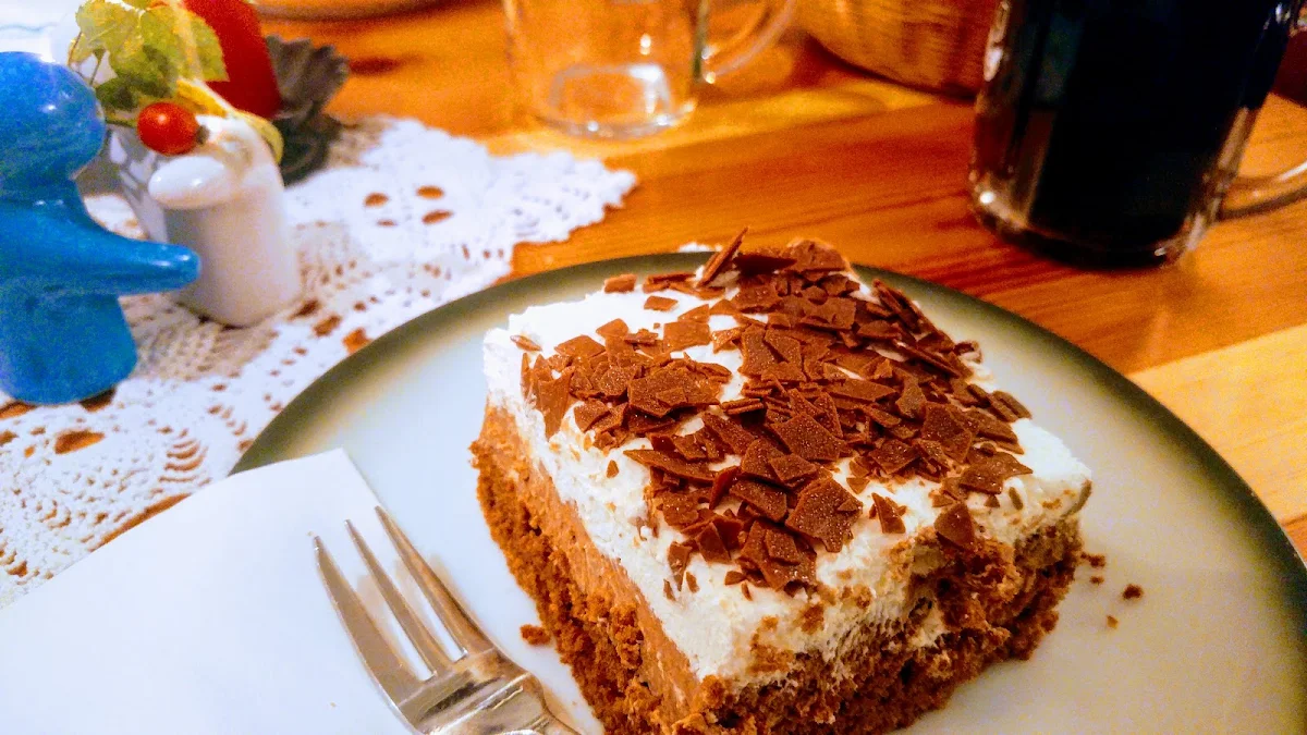 Schokomoussetorte