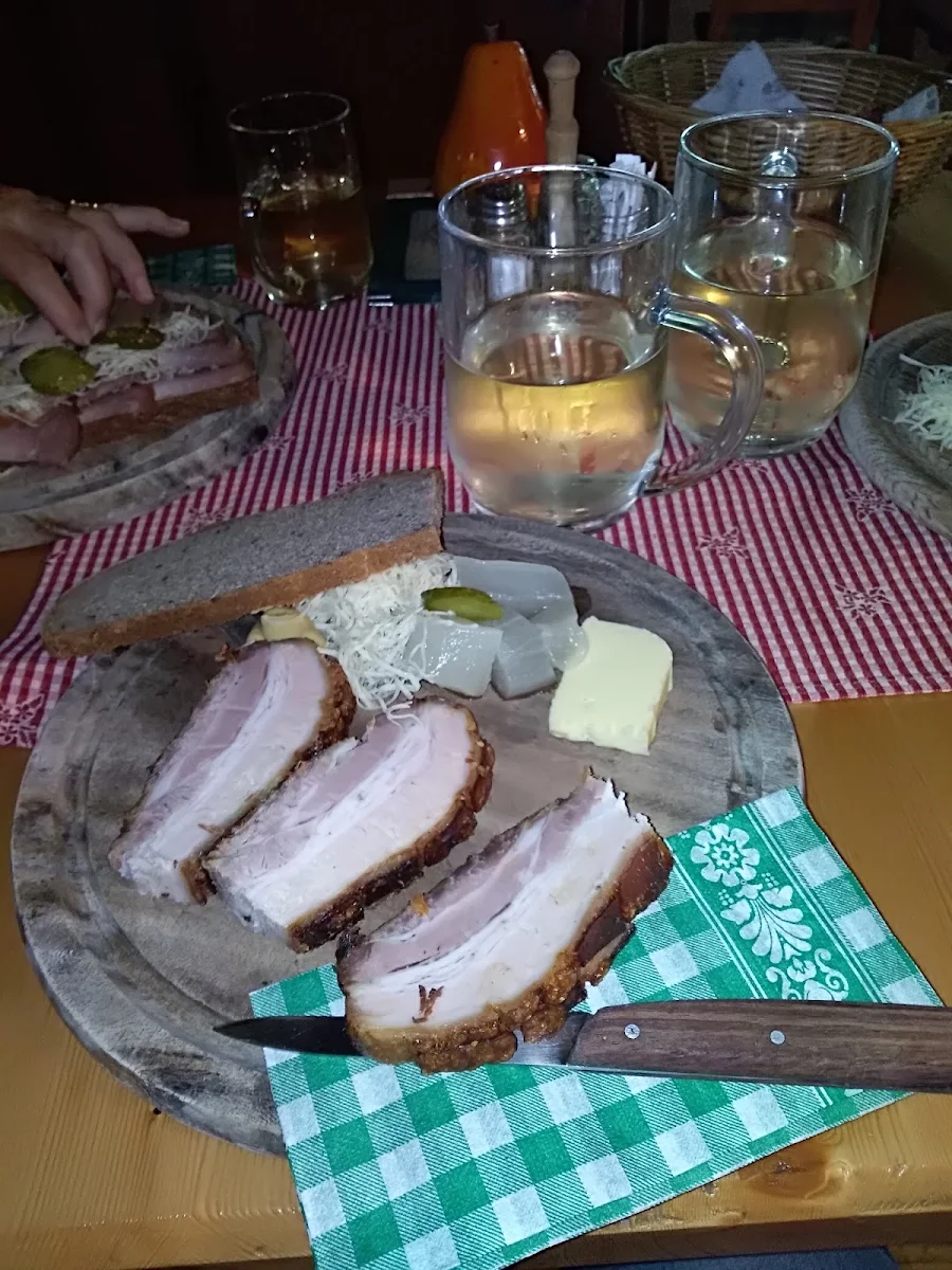 Kalter Schweinebraten