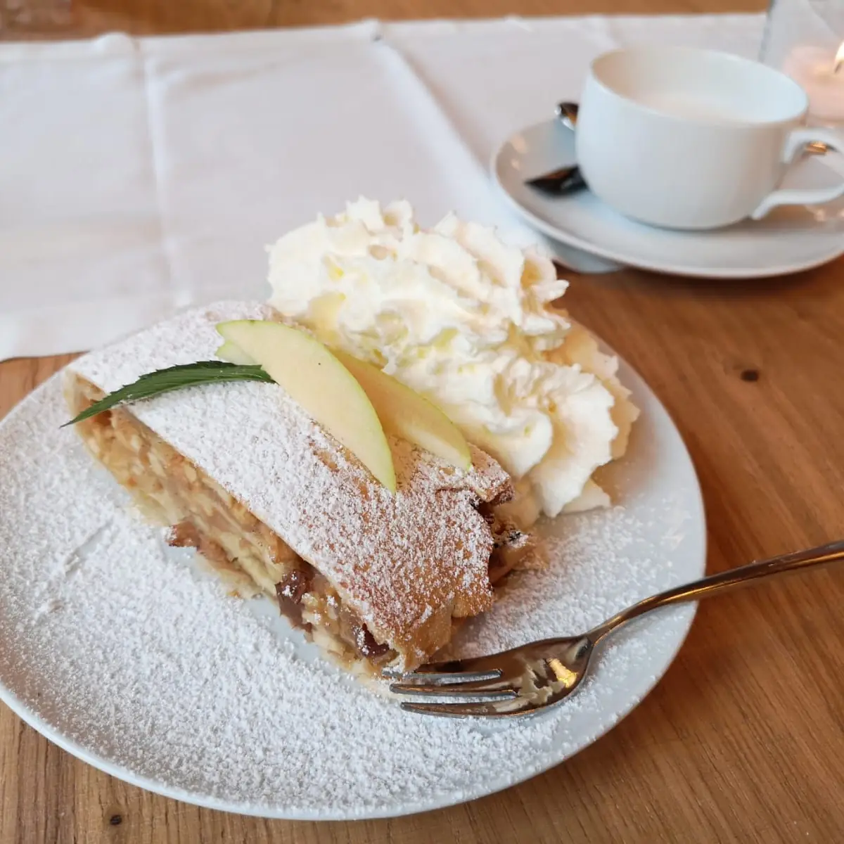 Apfelstrudel