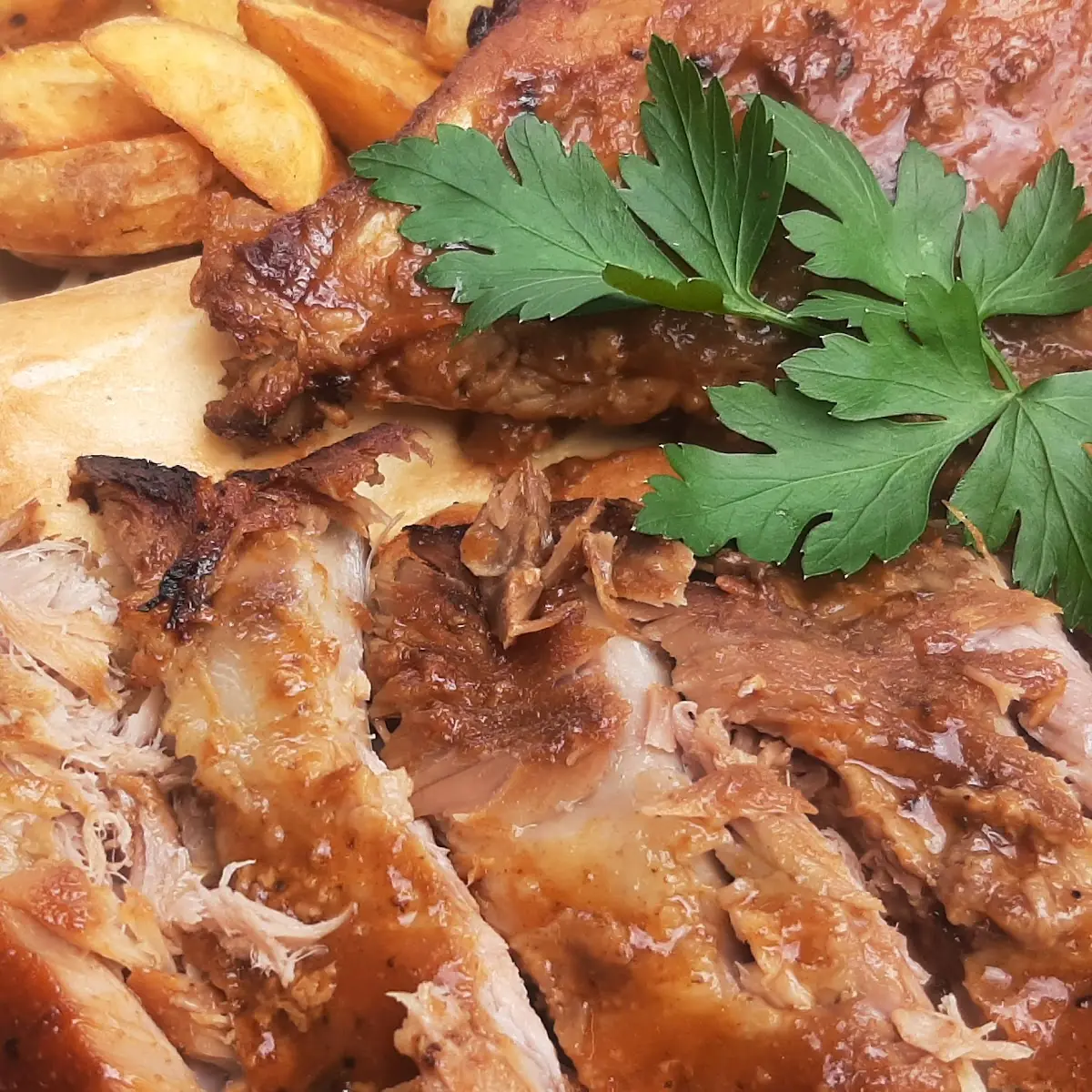 Rippchen Auf Pita Wedges Und Saucen