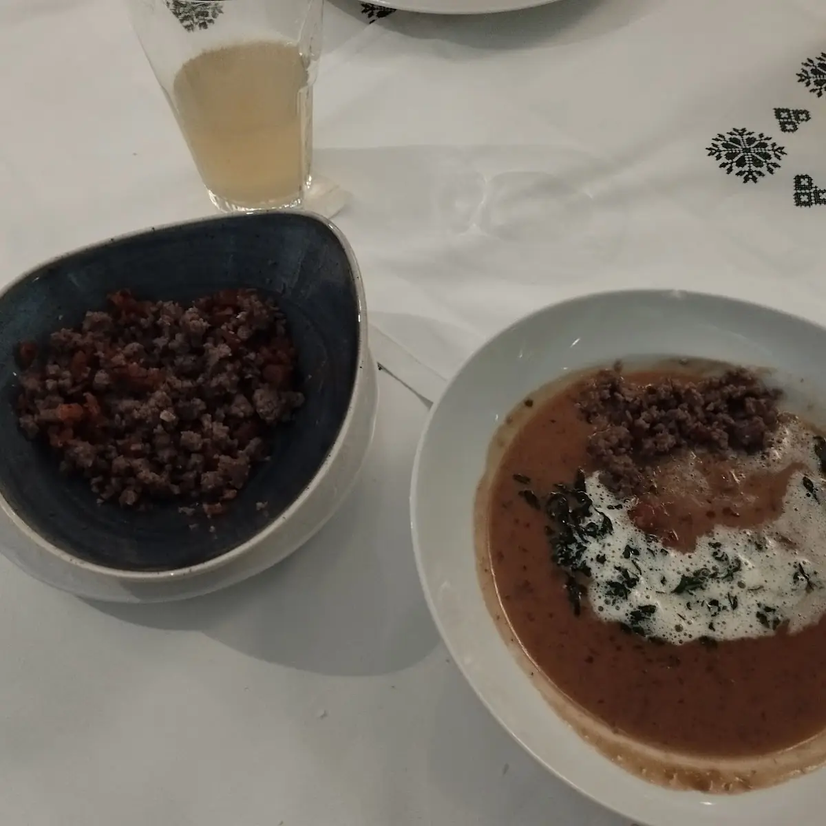 Schwammerlsuppe Mit Haydensterz