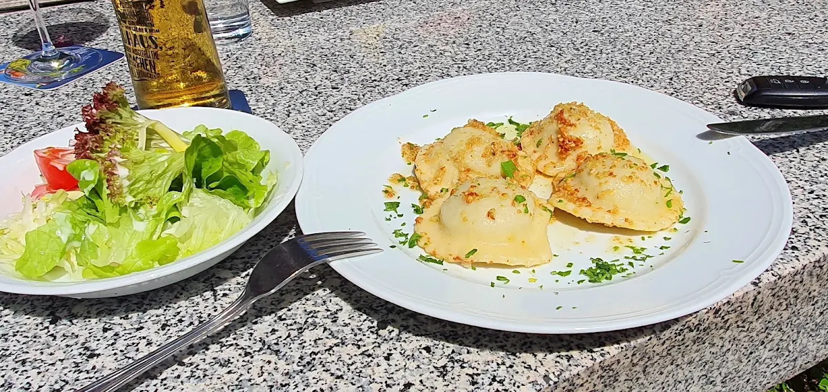 Gefüllte Kärntner Teigtaschen, Gasthof - Landhotel Ernst