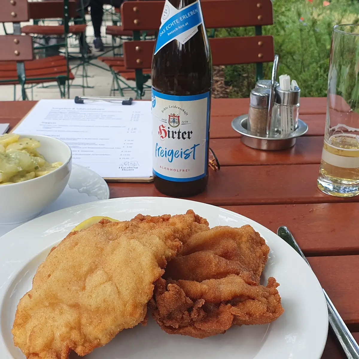 Ausgelöstes Backhuhn