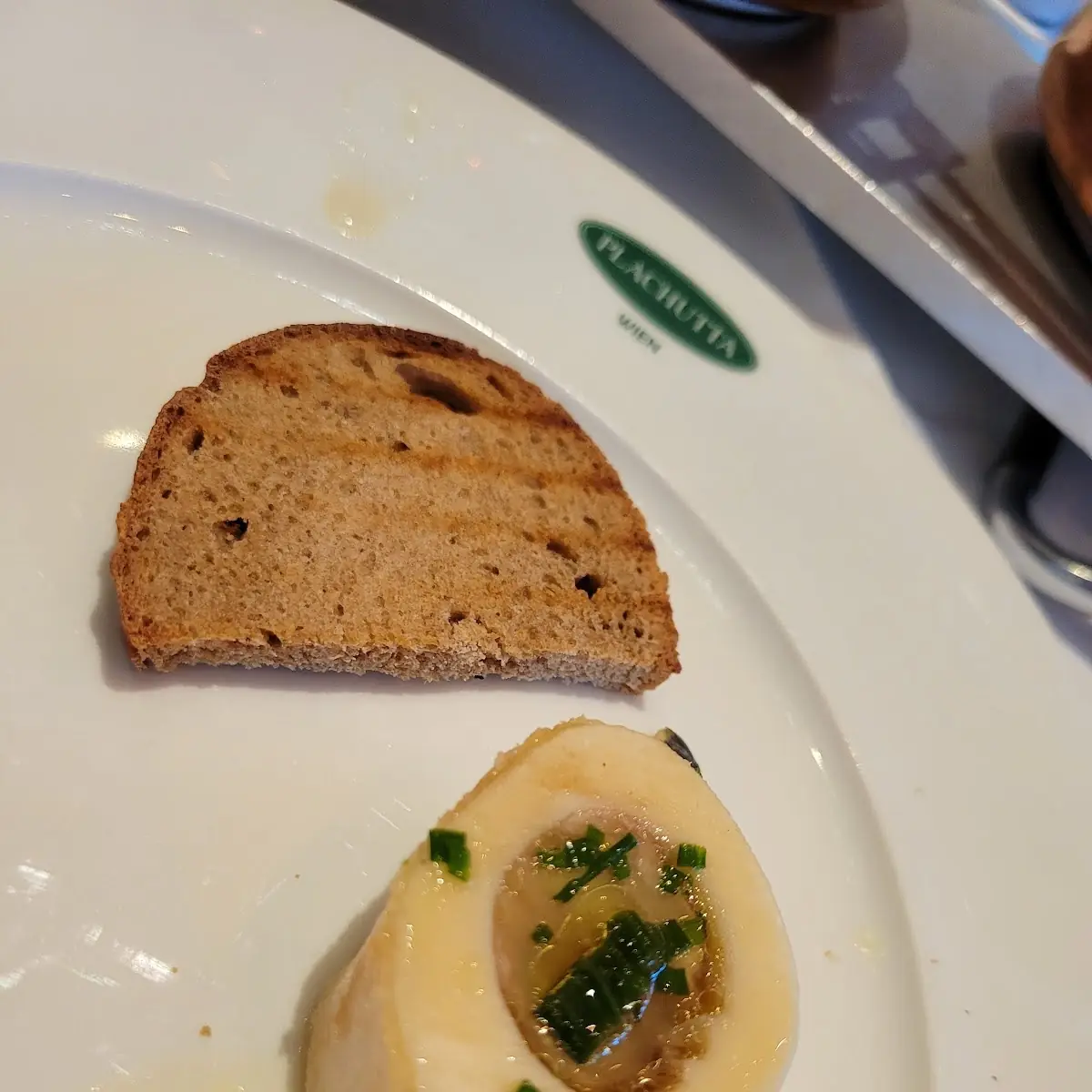 Getoastetes Schwarzbrot Mit Knochenmark