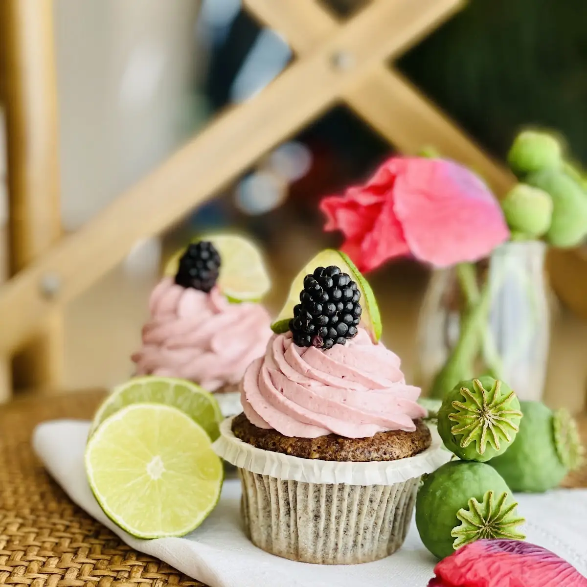 Brombeer-limetten Cupcake Glutenfrei