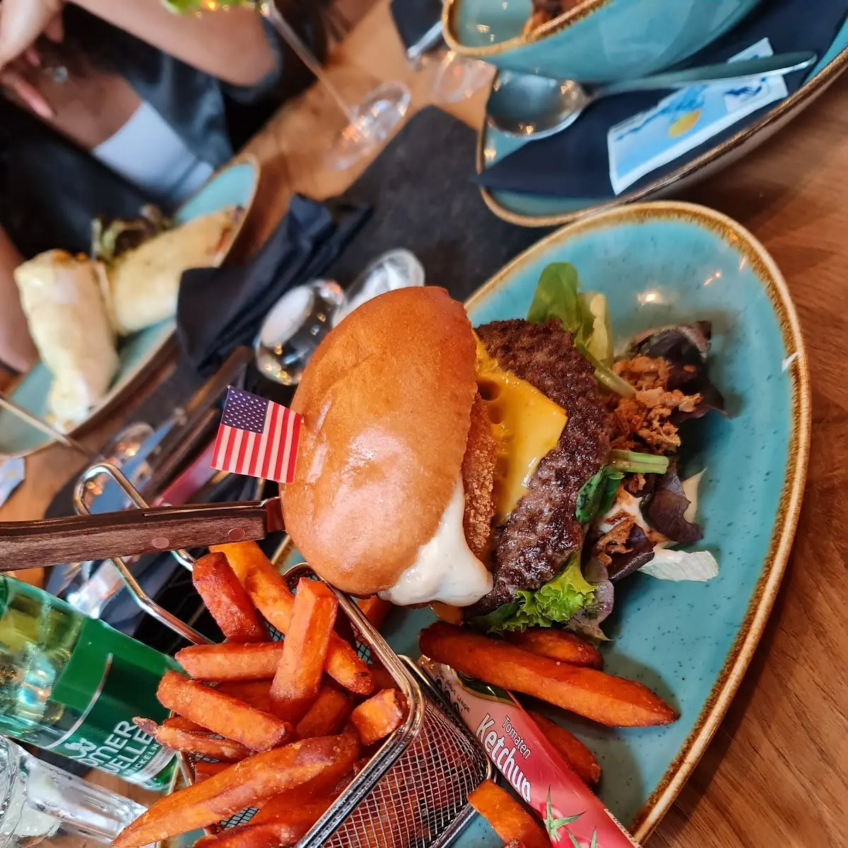Mac and Cheese Burger