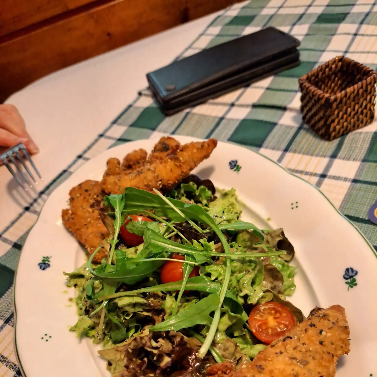 Steirischer Backhendlsalat