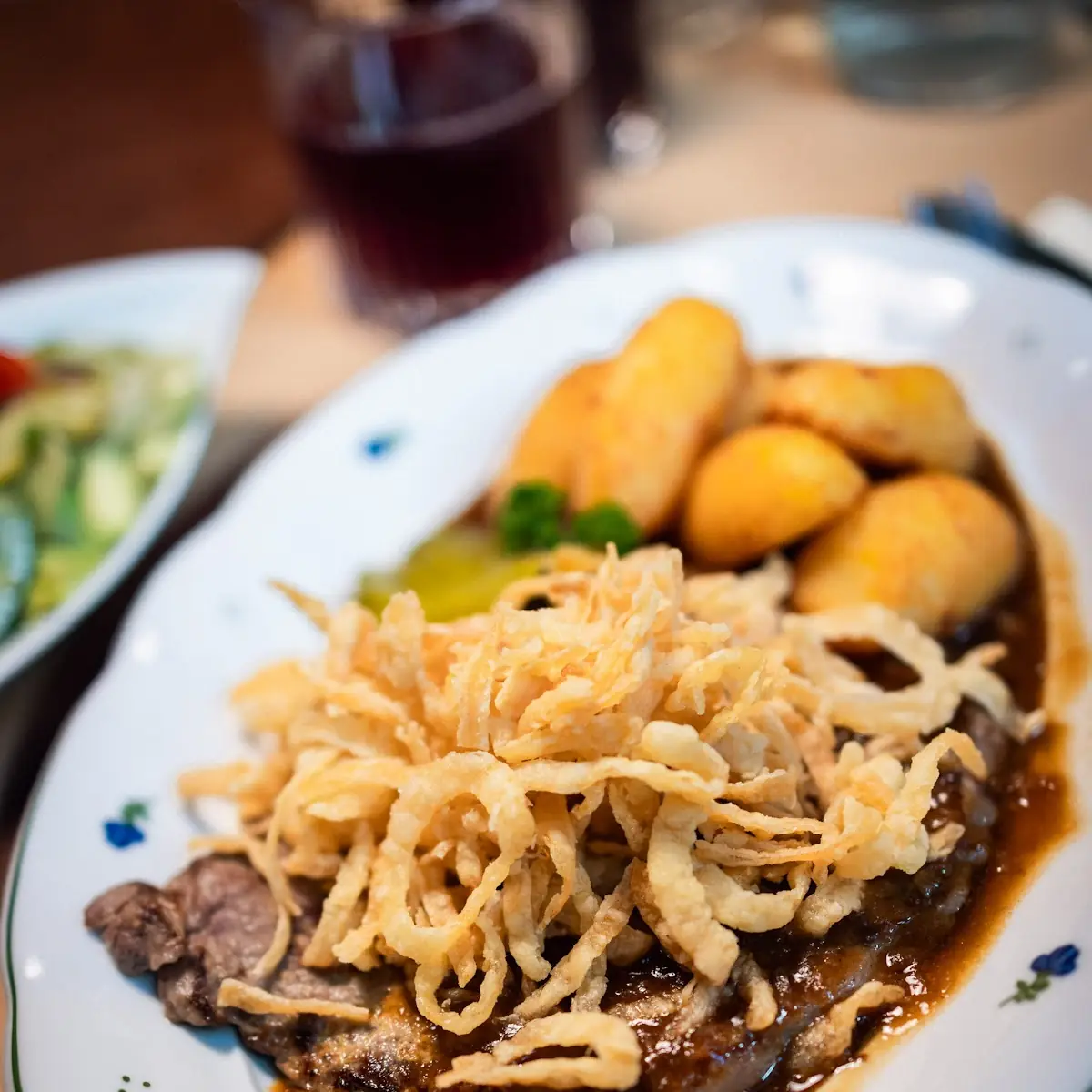 Zwiebelrostbraten