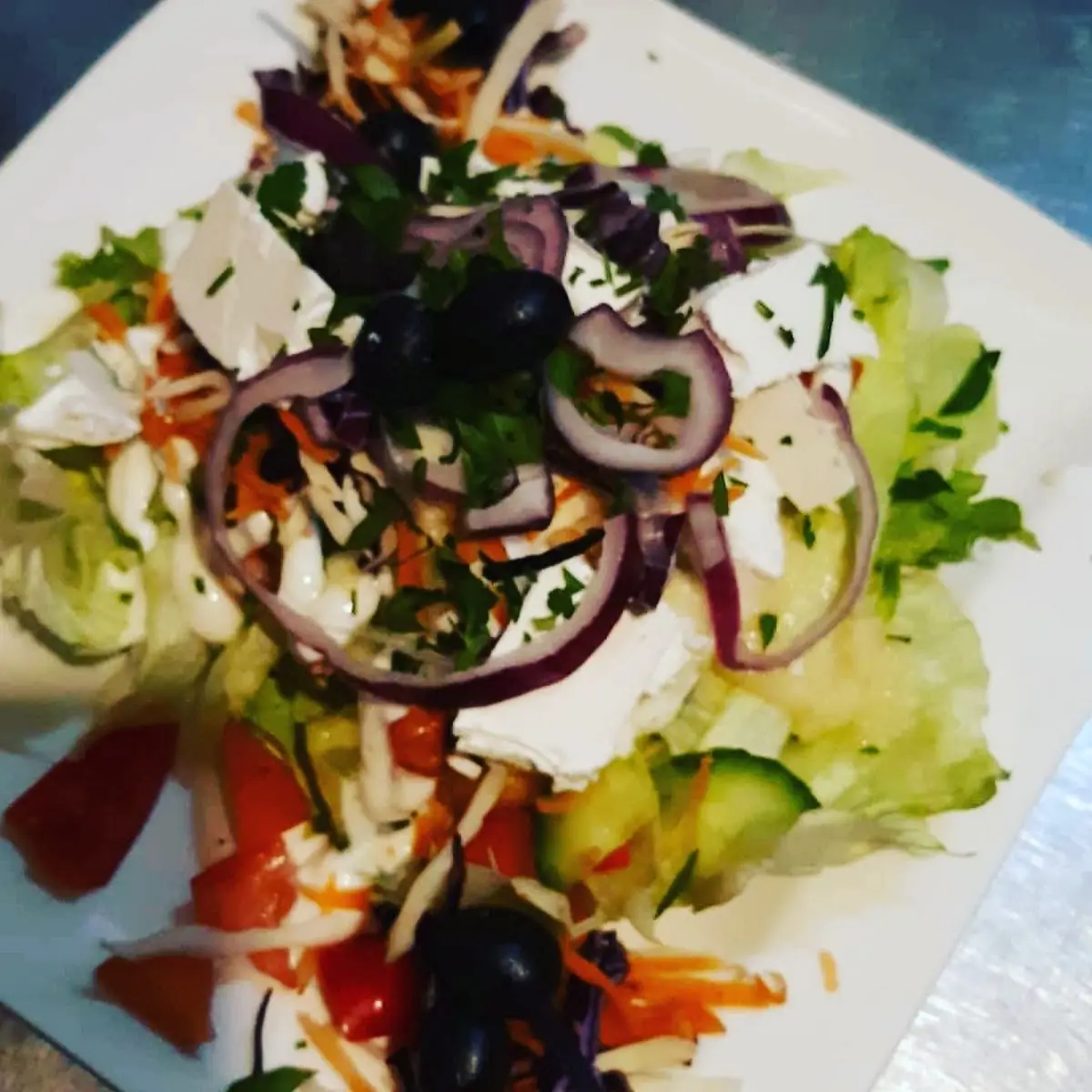 Schafskäsesalat