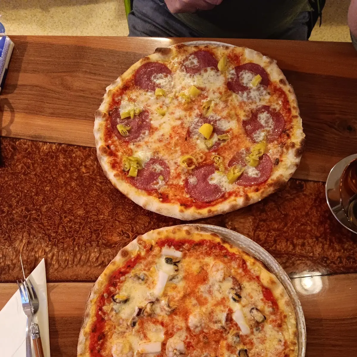 Pizza Diavola Frutti De Mare