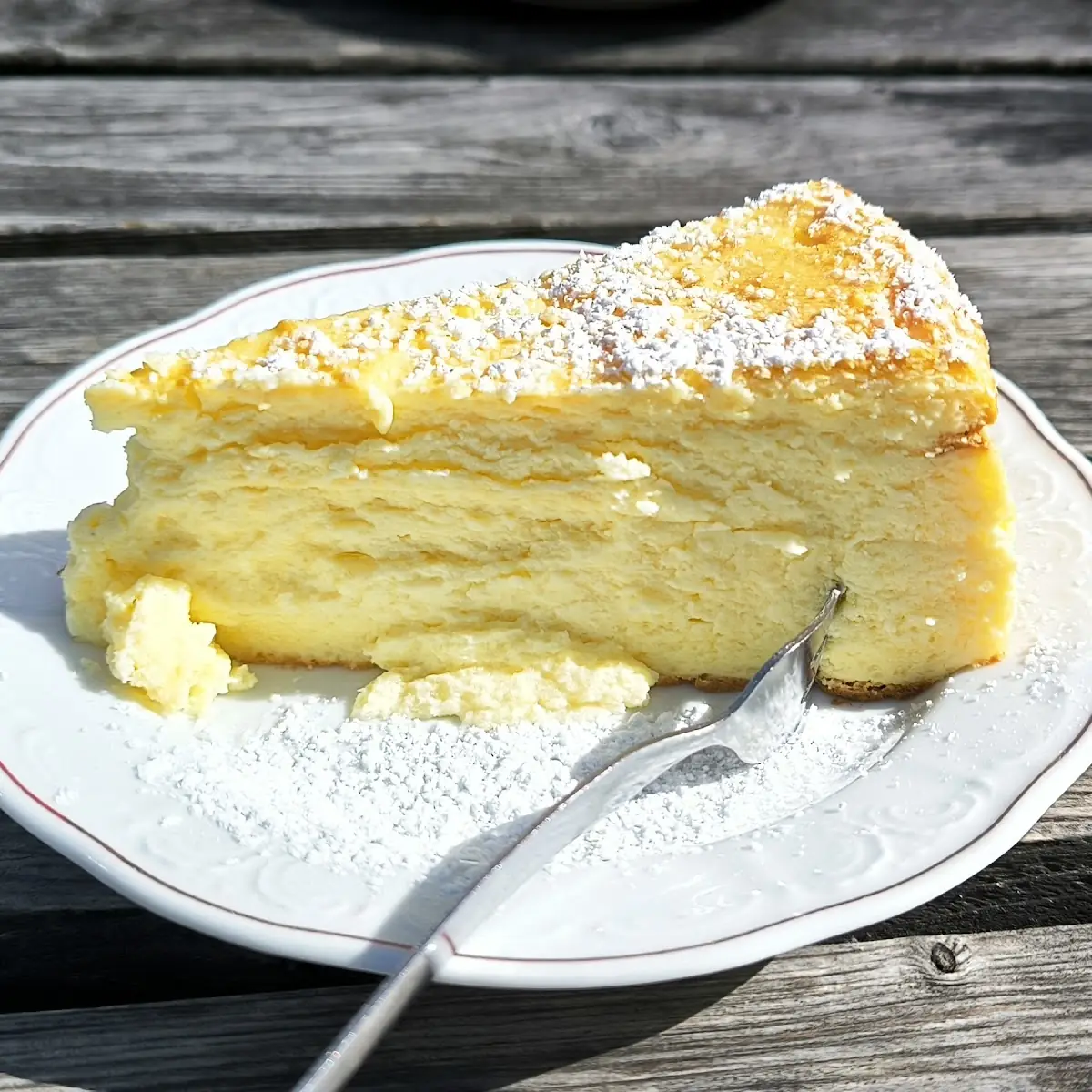Gebackener Topfenkuchen