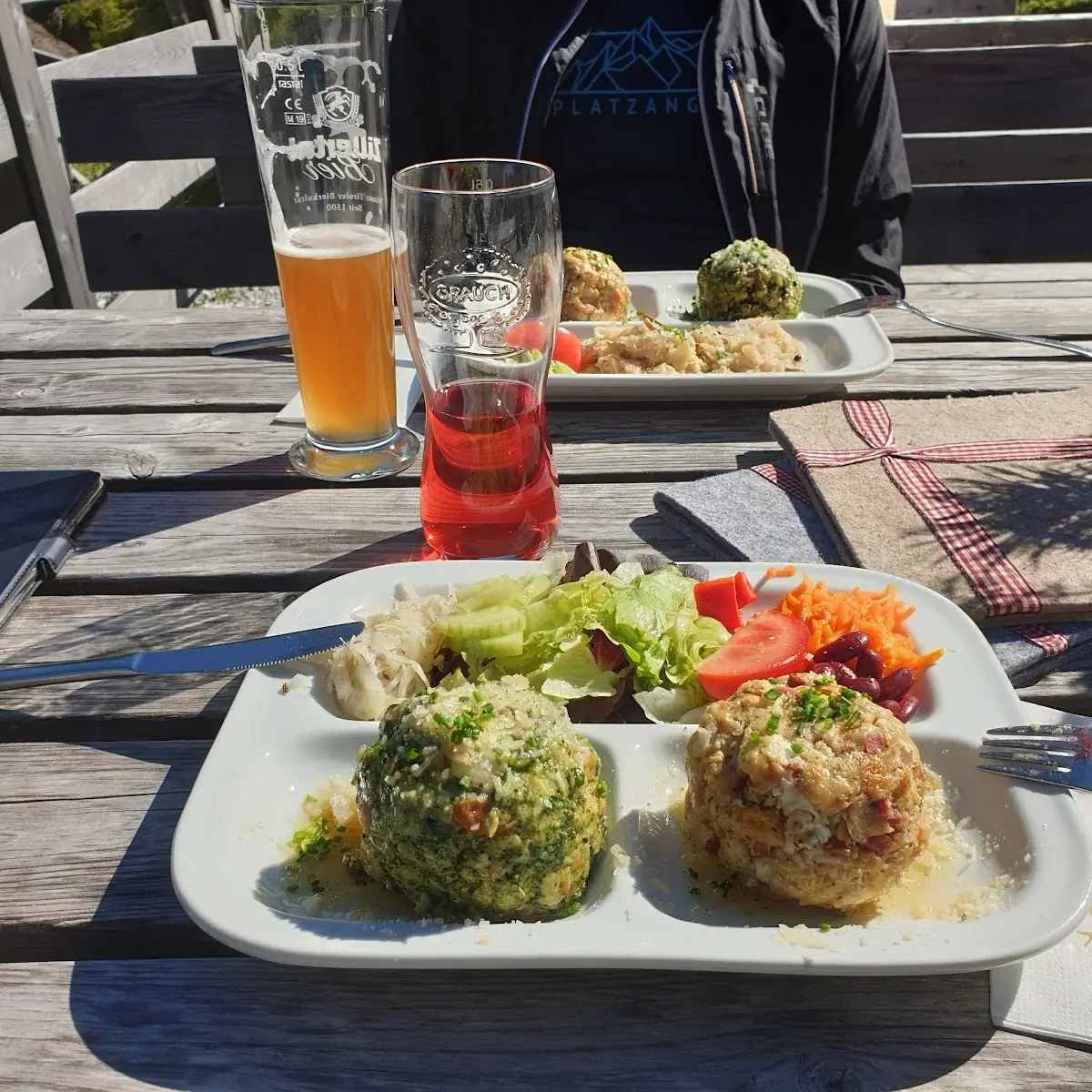 Spinat- Und Speckknödel