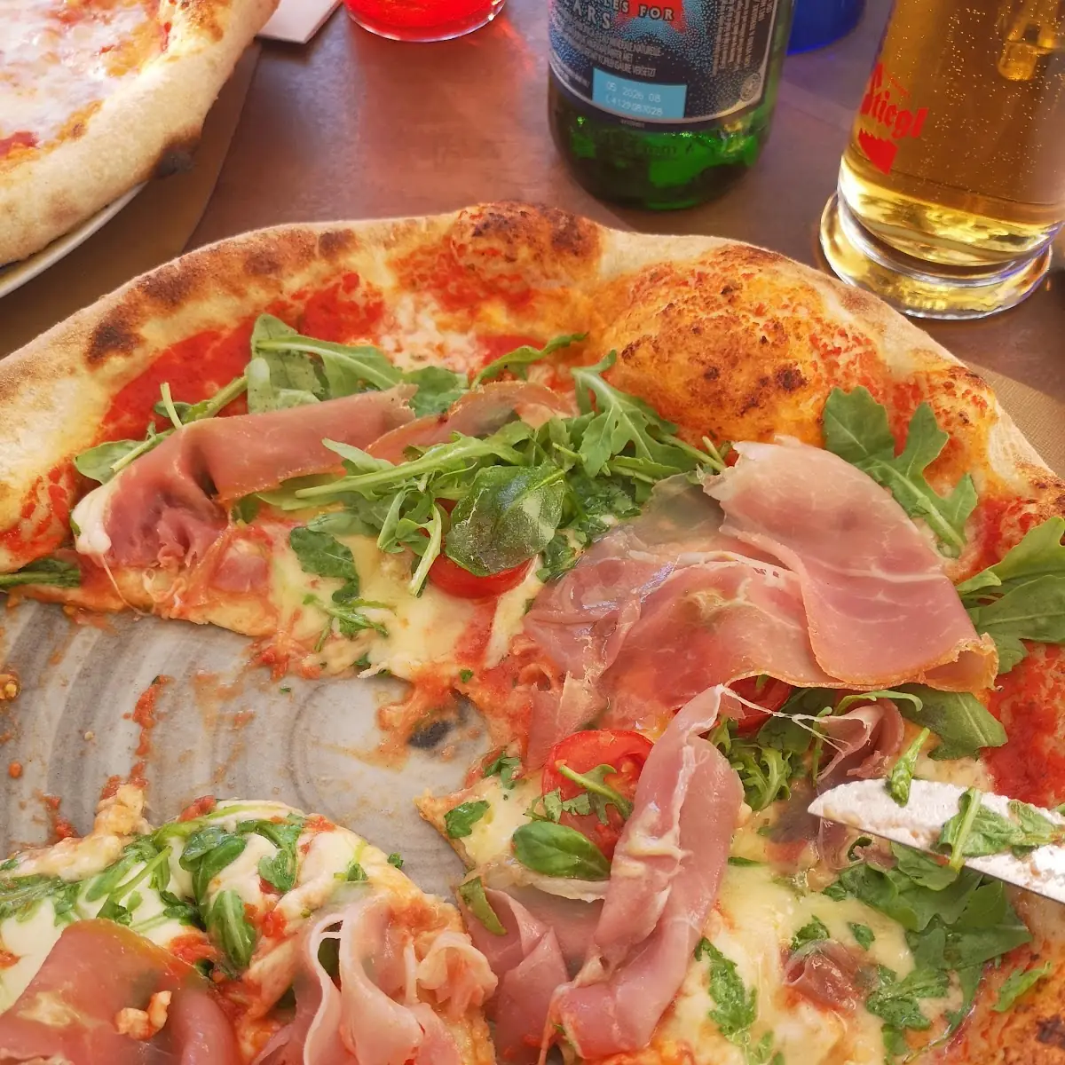 Pizza Marimara Special Und Pizza Chiara