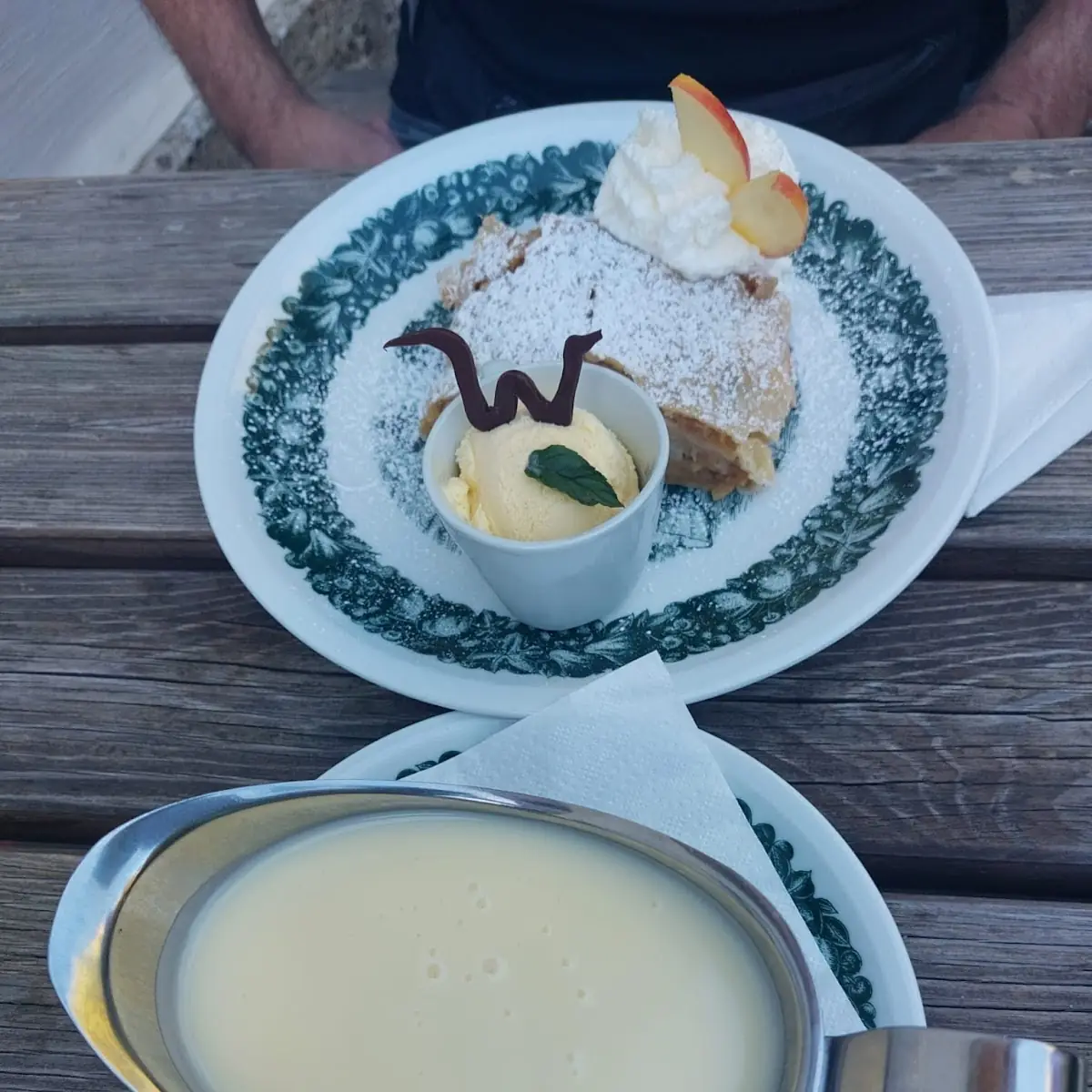 Apfelstrudel