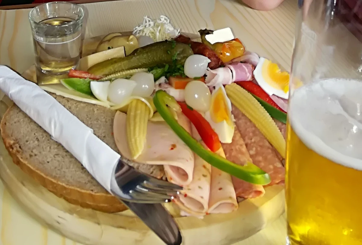 Hüttenjause
