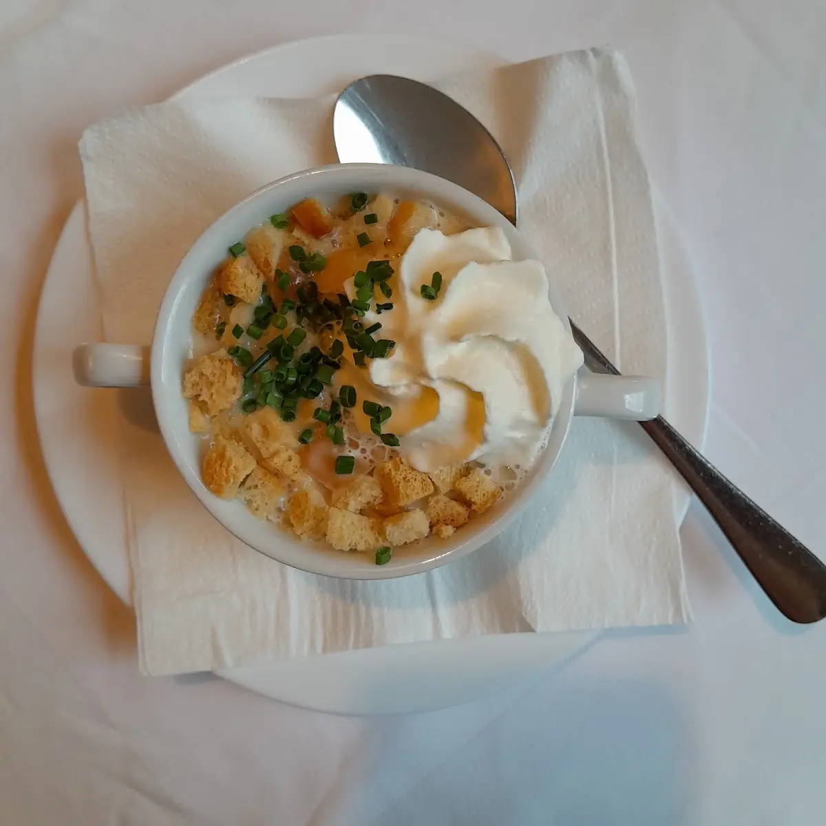 Knoblauchsuppe Lecker