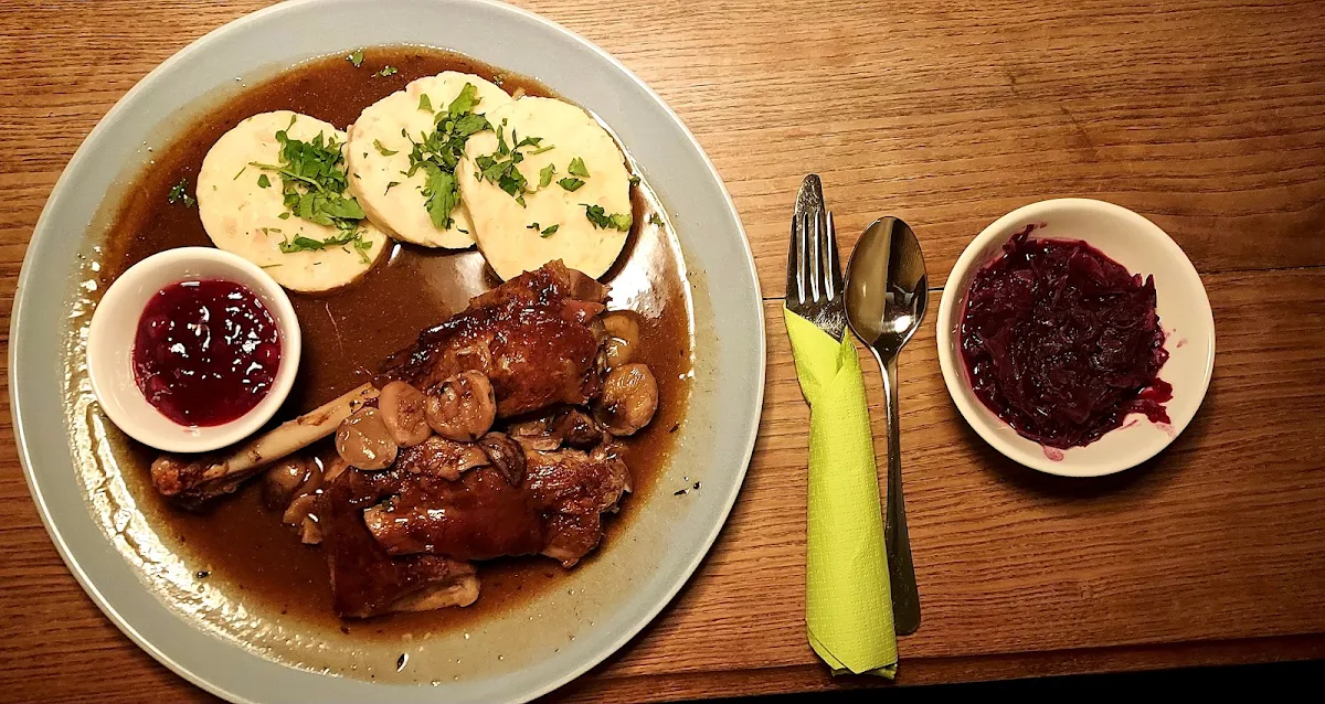 Gansl Mit Rotkraut