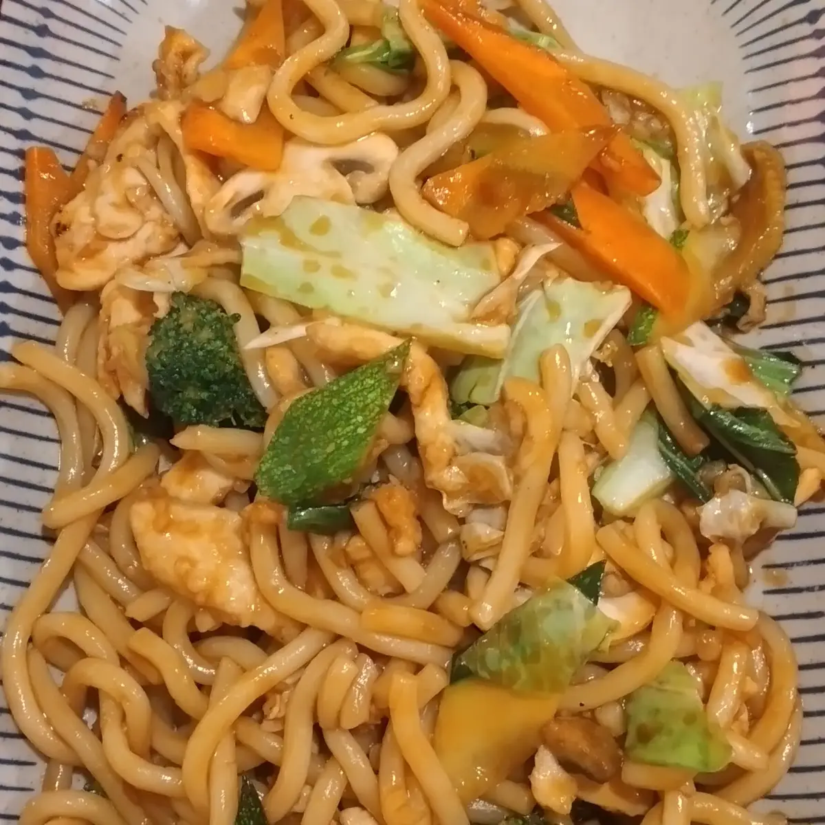 Thai Nudeln Mit Hühnerfleisch Udon