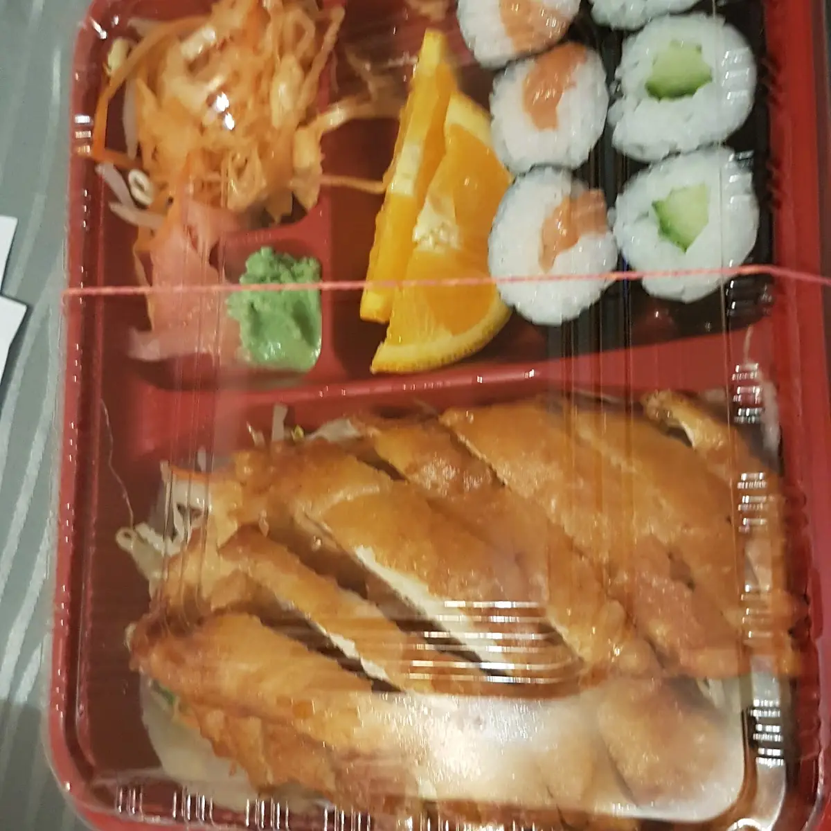Bento Box Mit Knusprigem Huhn