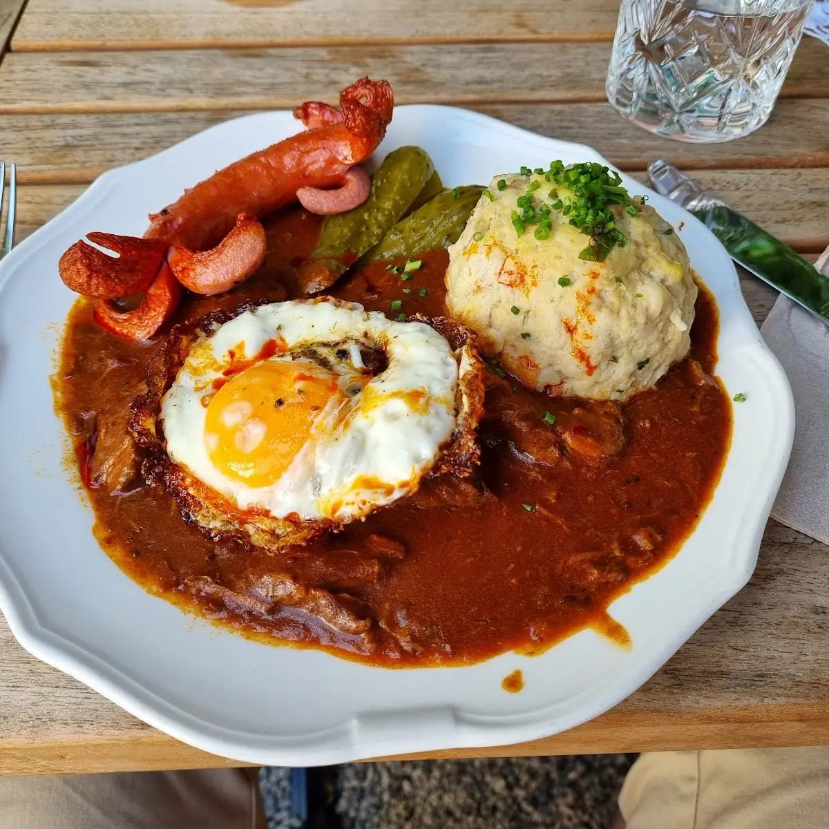 Herrengulasch