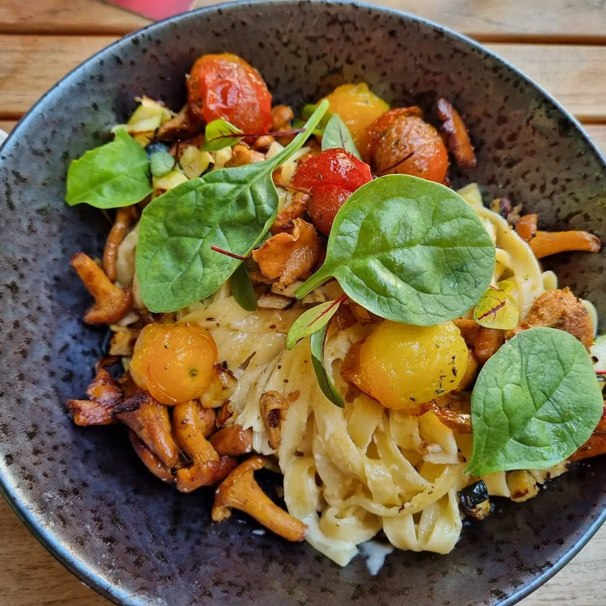 Wirtshausnudeln Mit Forellenfilet