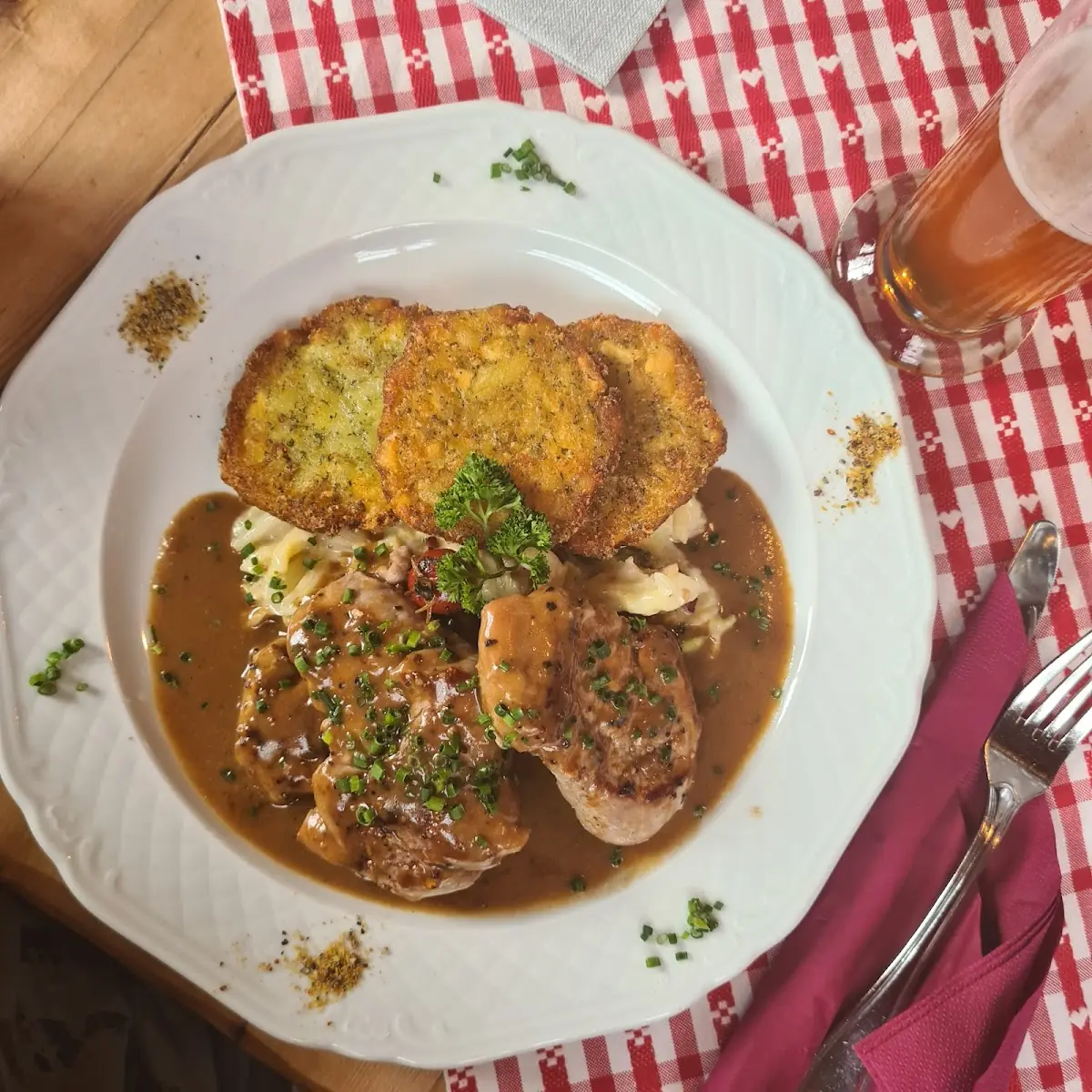Tiroler Almpfand’l Schweinemedaillons I Champignon- Specksauce I Butterspätzle