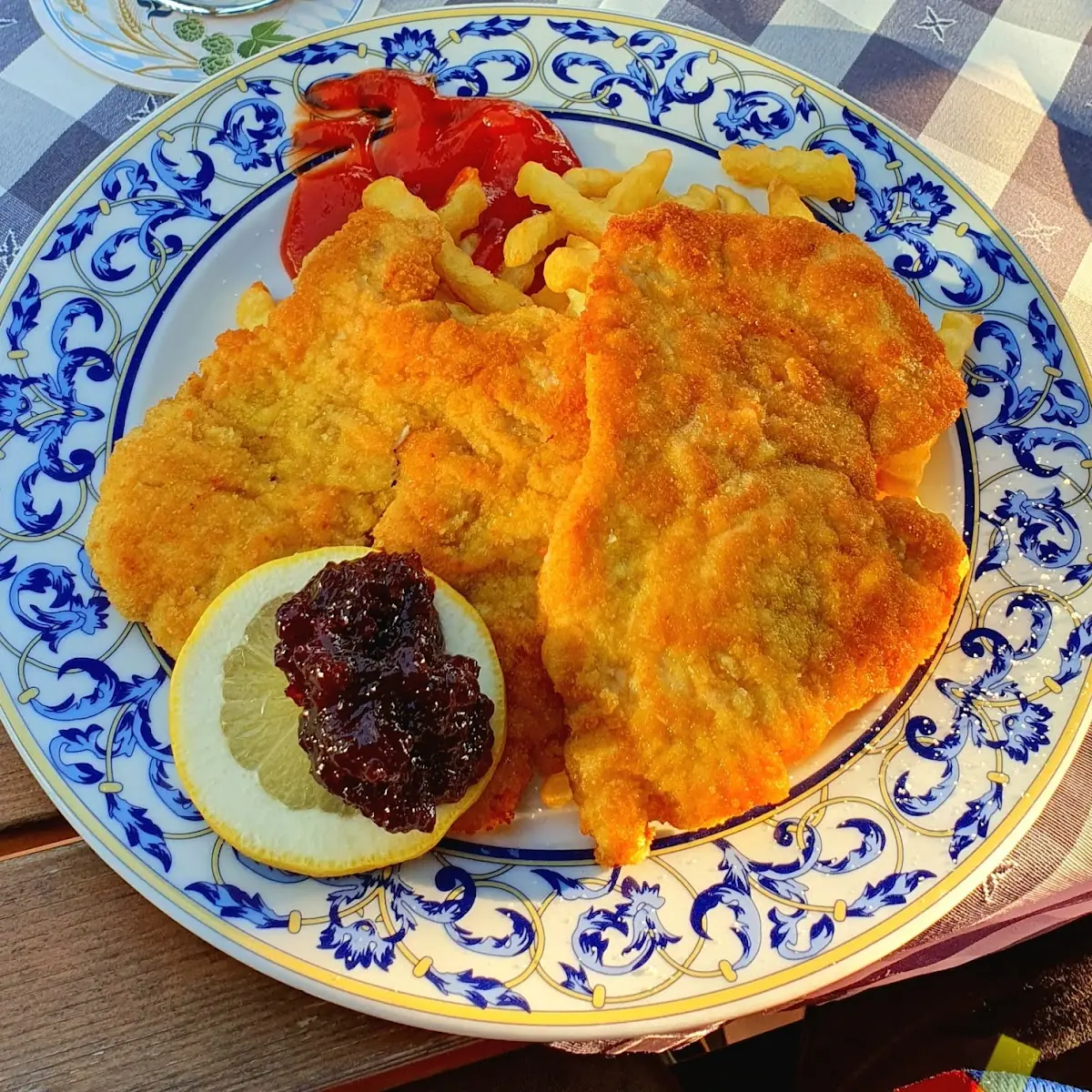 Wiener Schnitzel M