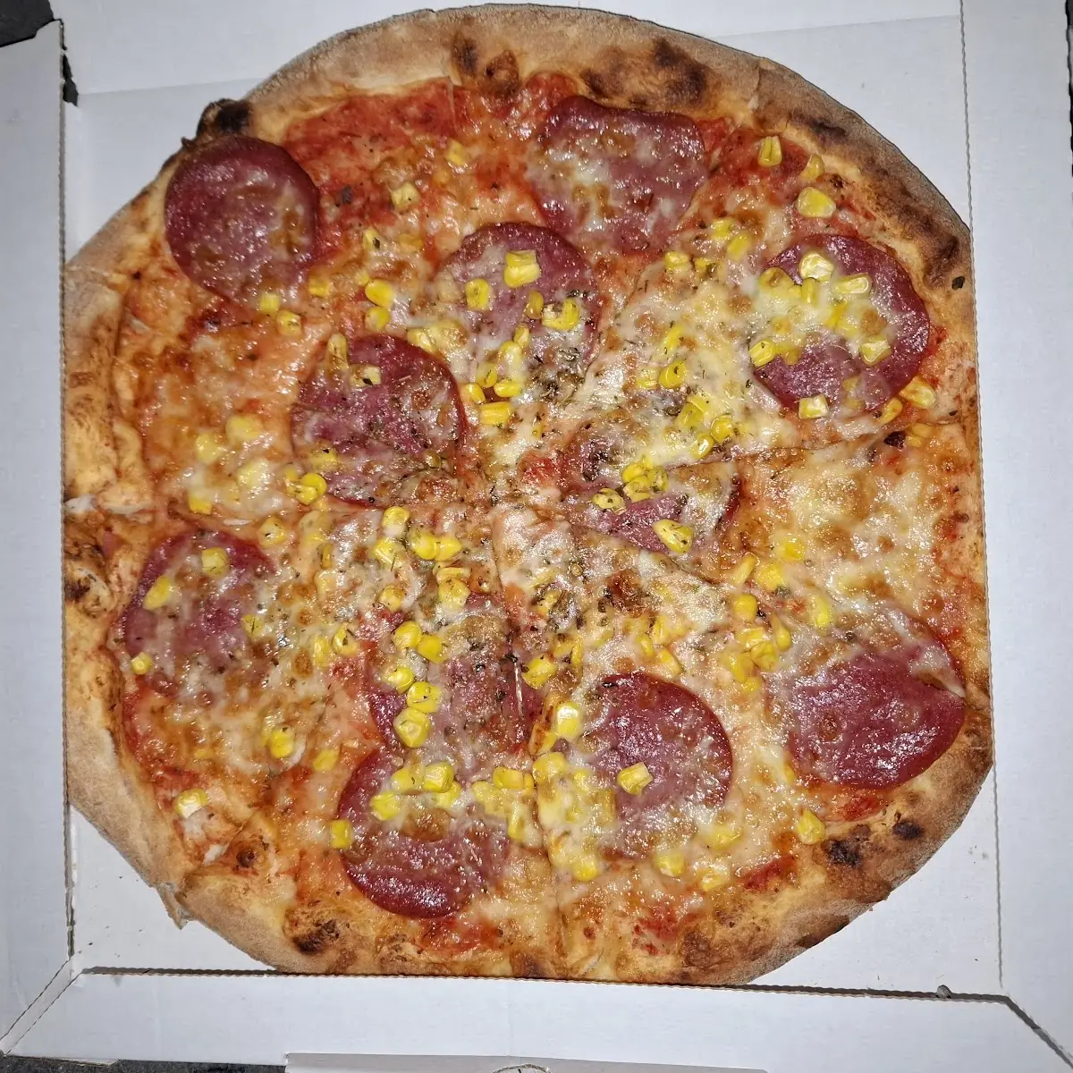 Pizza Salami 33cm