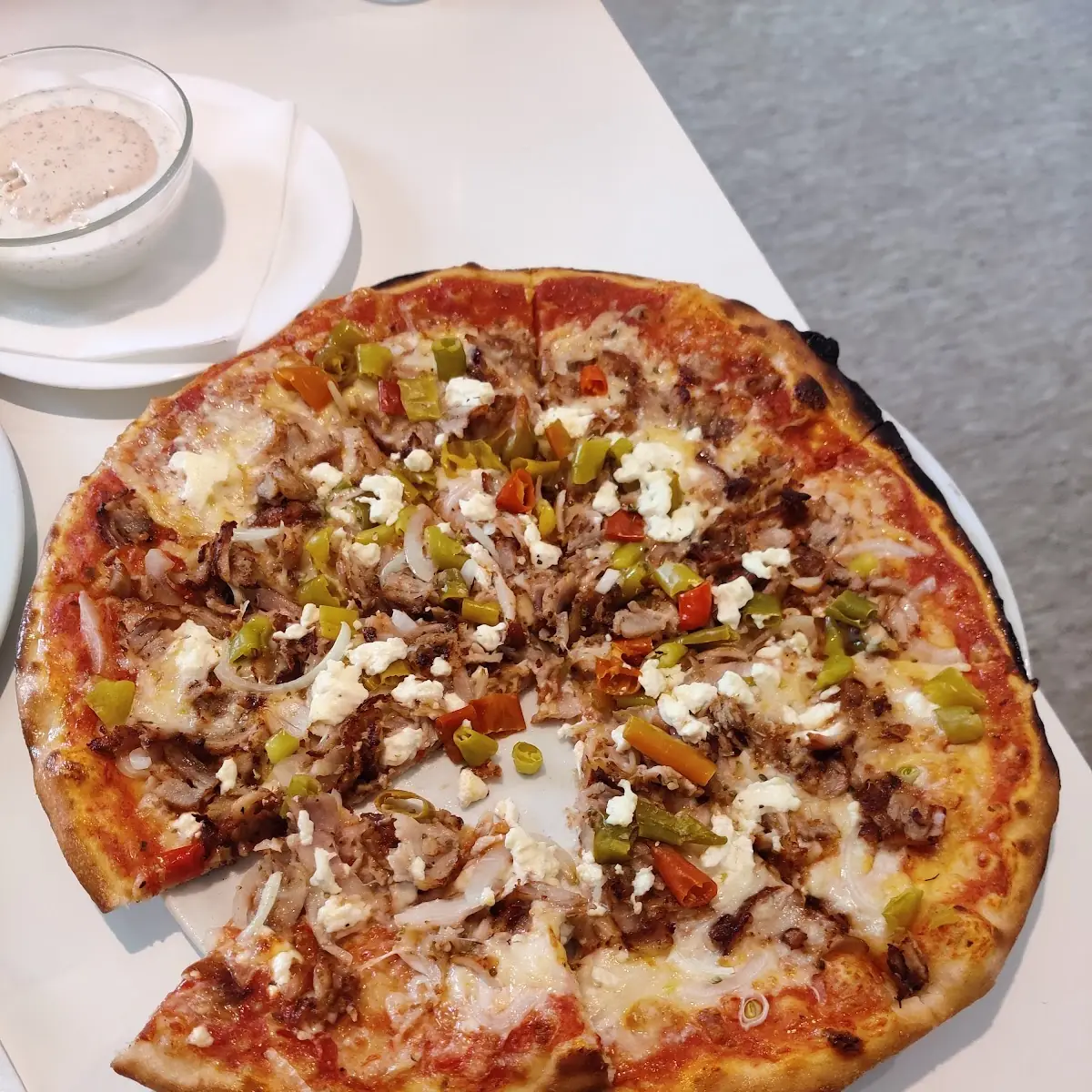 Hauspizza With Chicken