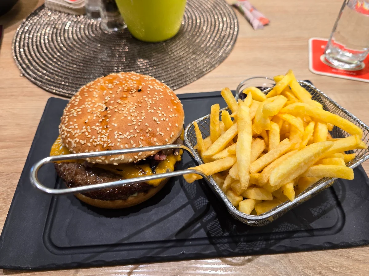 Average City Like Burger Nothing to Write Home About