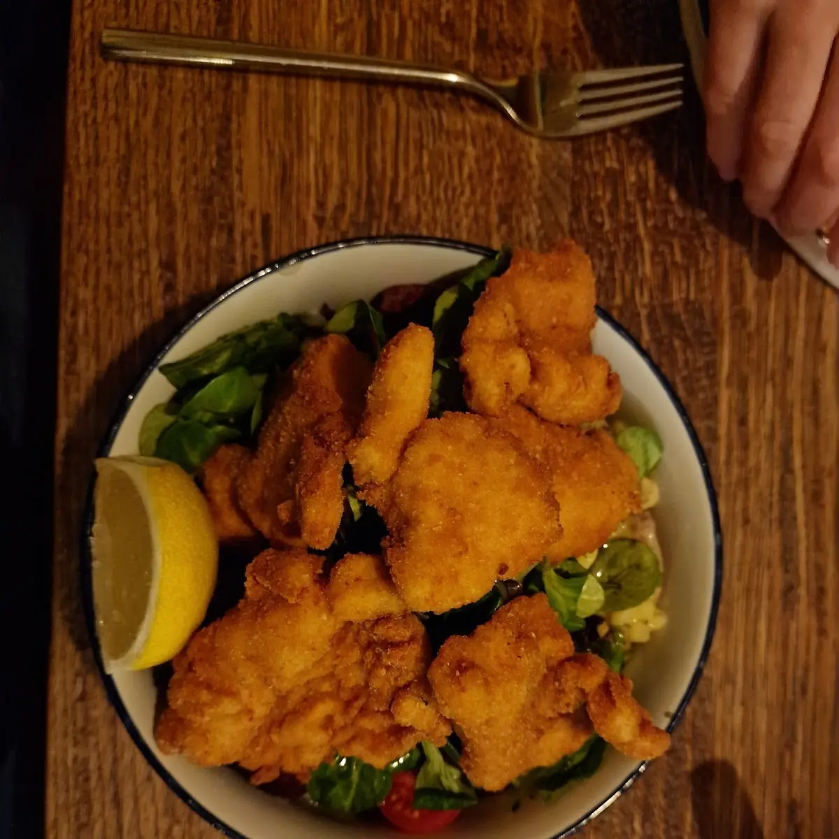 Steirischer Backhendl Salat