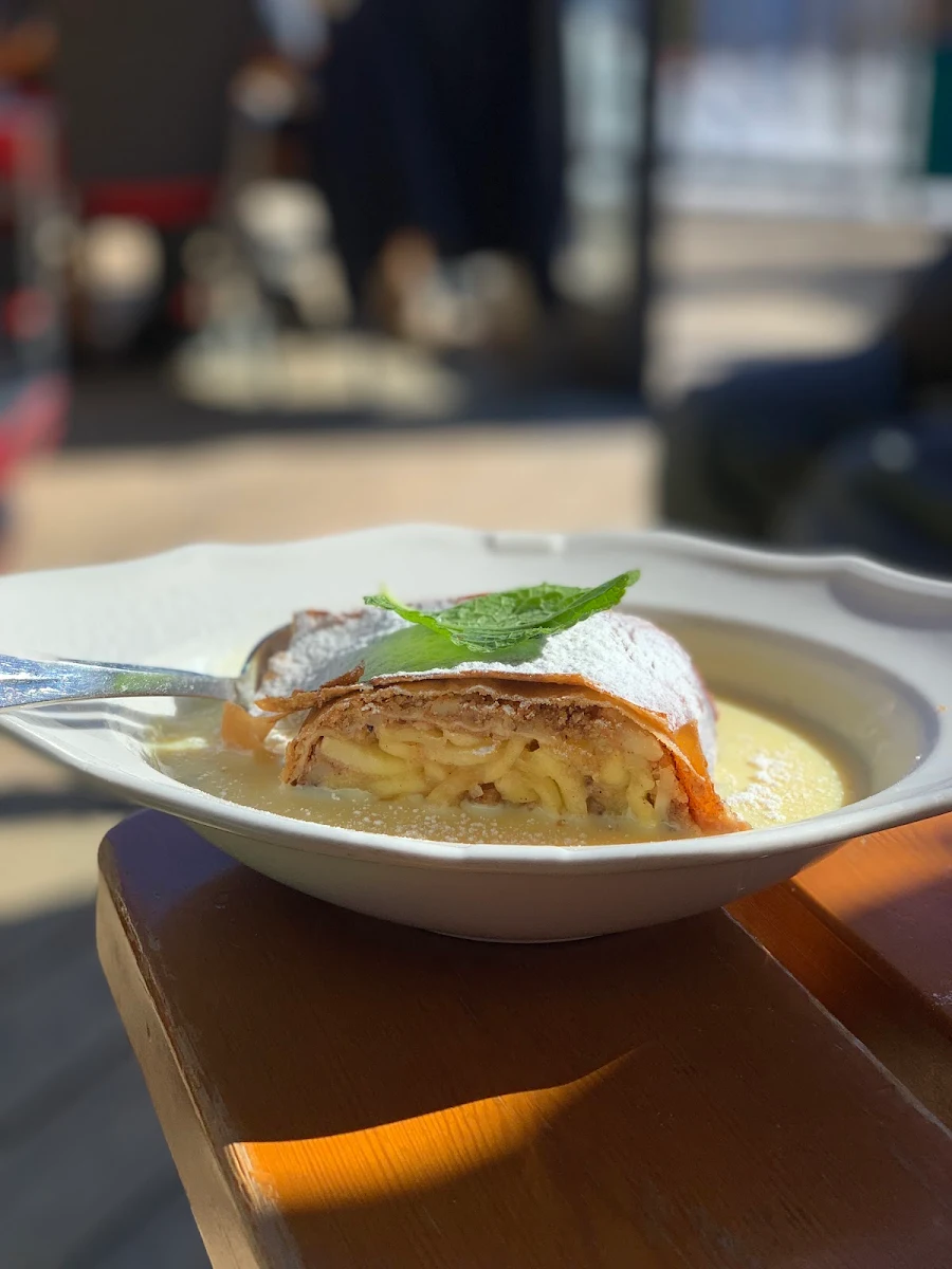 Apfelstrudel