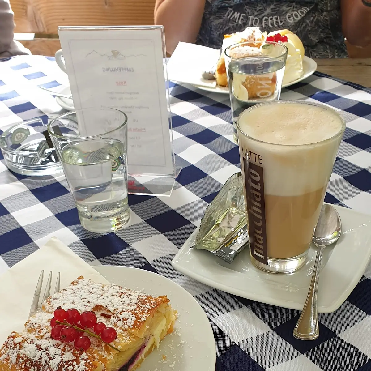 Topfenstrudel
