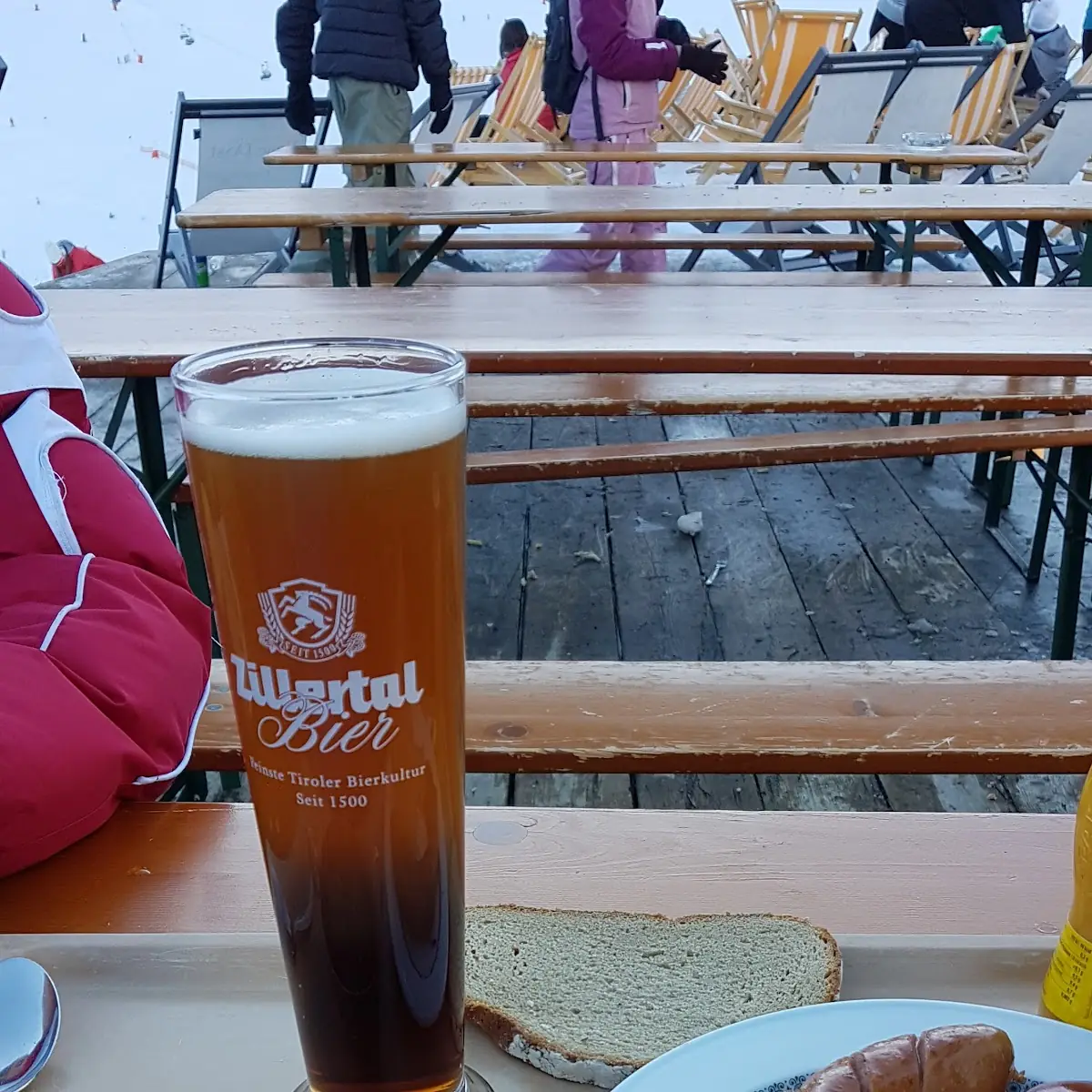 Wurst Mit Pommes