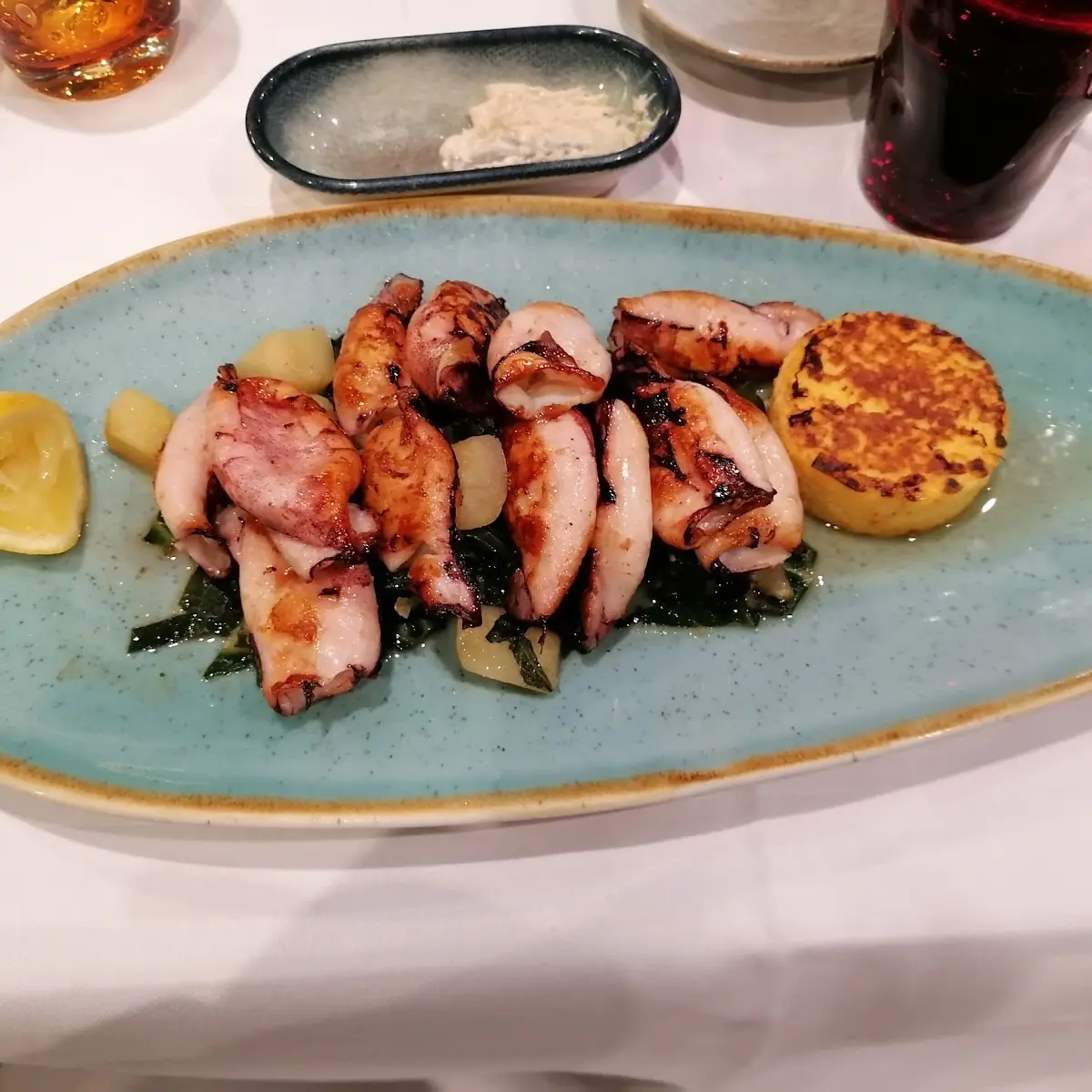 Calamari Gegrillt Mit Mangold Und Kartoffeln