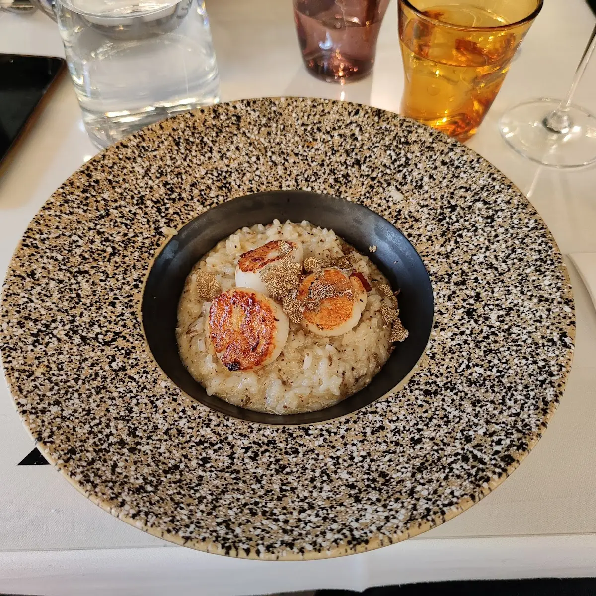 Gegrillite Jakobsmuschel Truffelrisotto