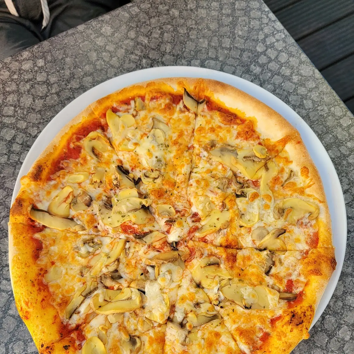 Funghi Pizza