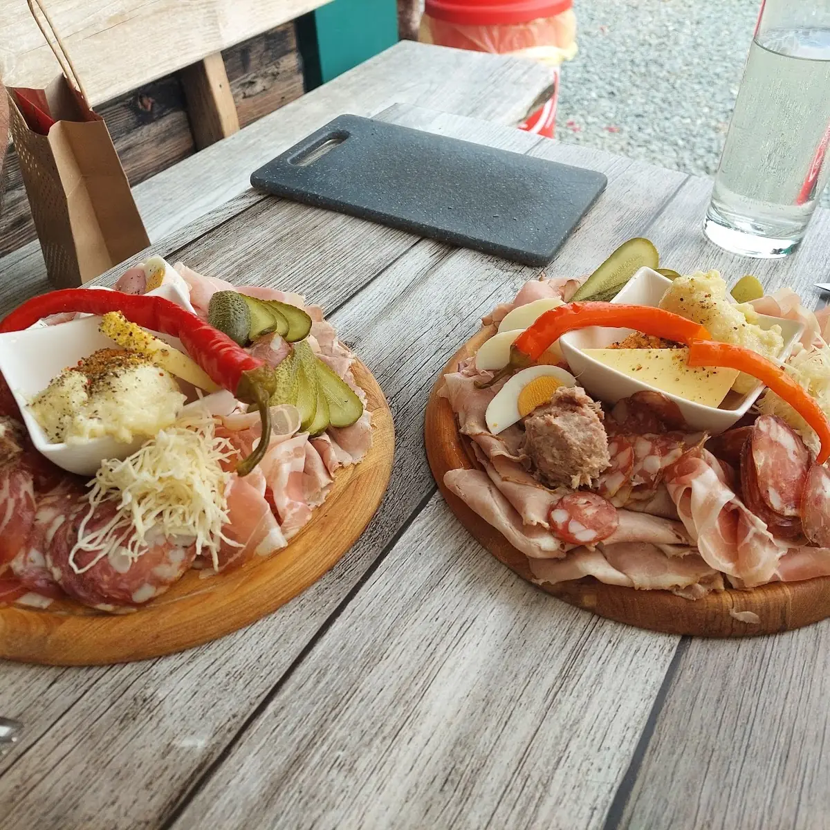 Bretteljause